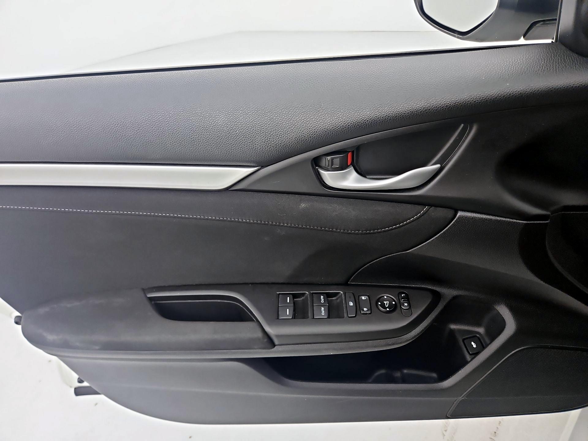 Thumbnail: 2018 Honda Civic - 12