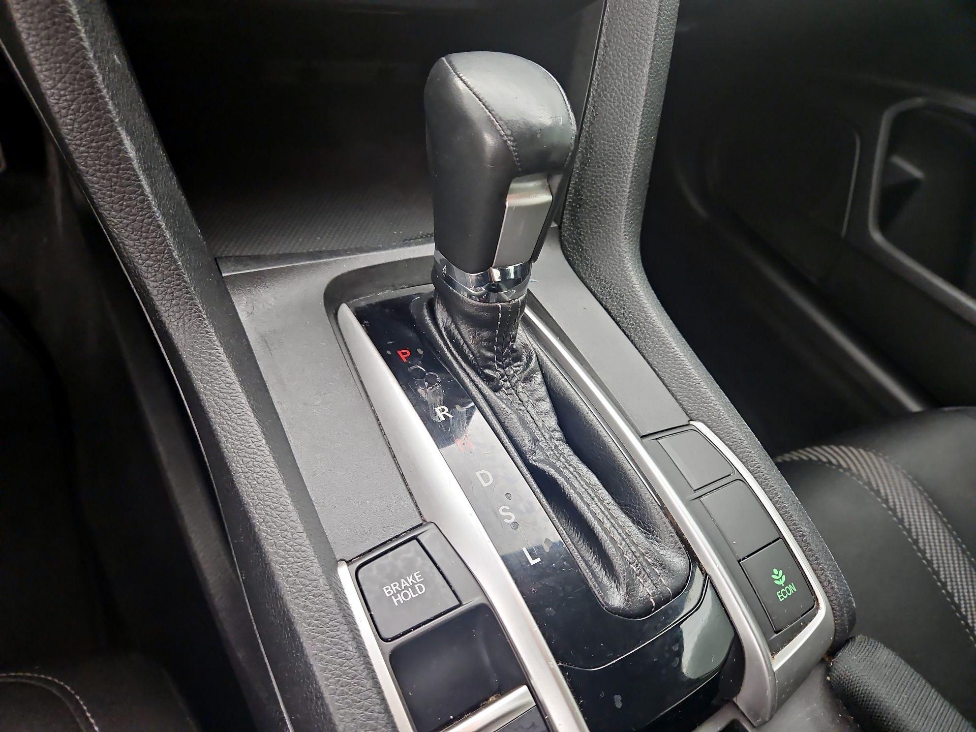 Thumbnail: 2018 Honda Civic - 17