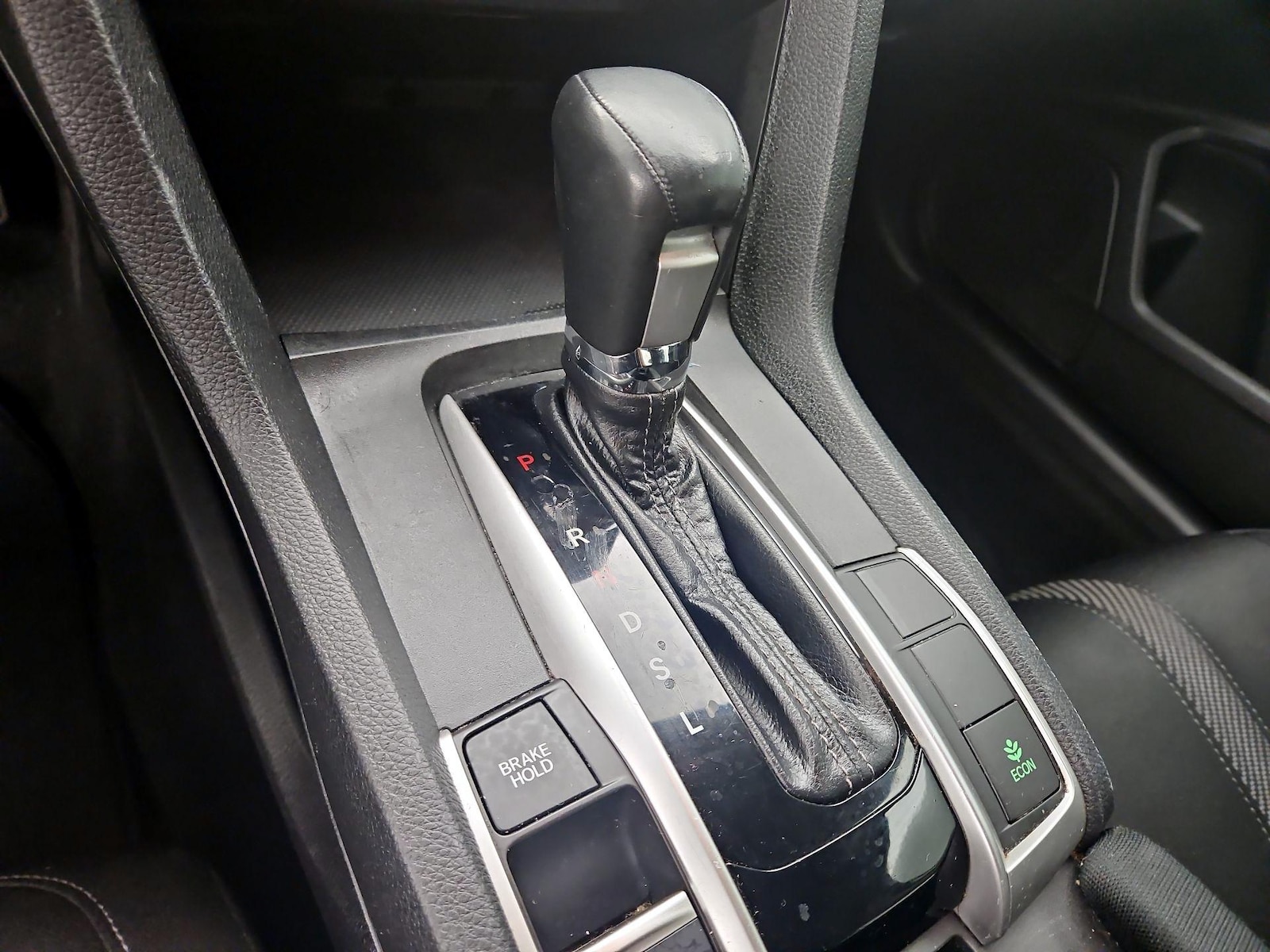 2018 Honda Civic EX-T - Photo 18