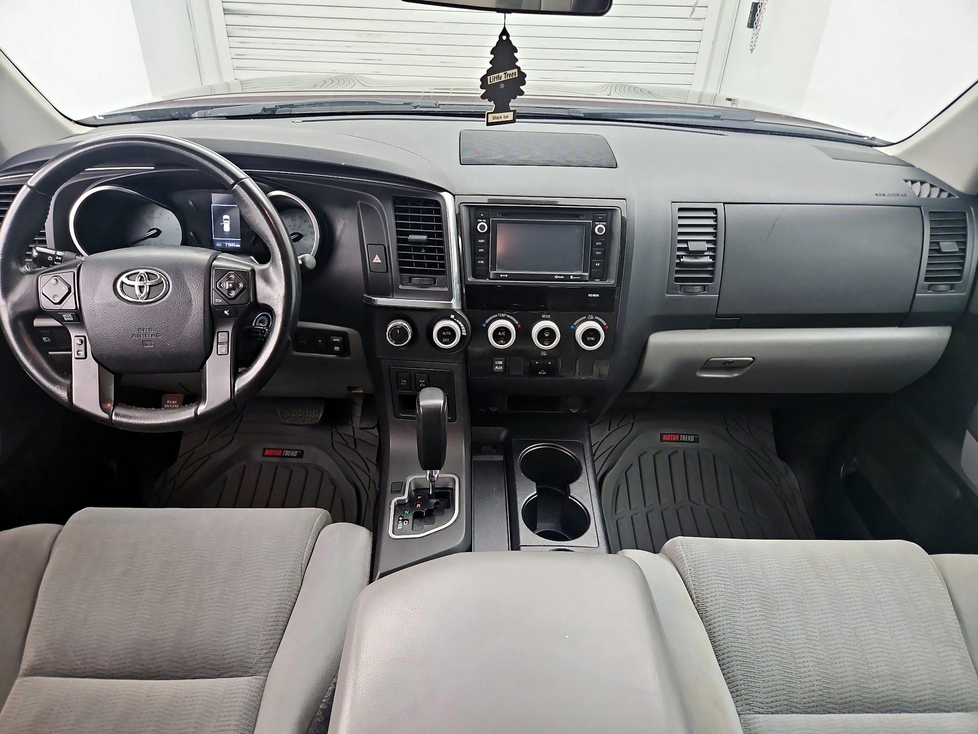 Thumbnail: 2019 Toyota Sequoia - 9