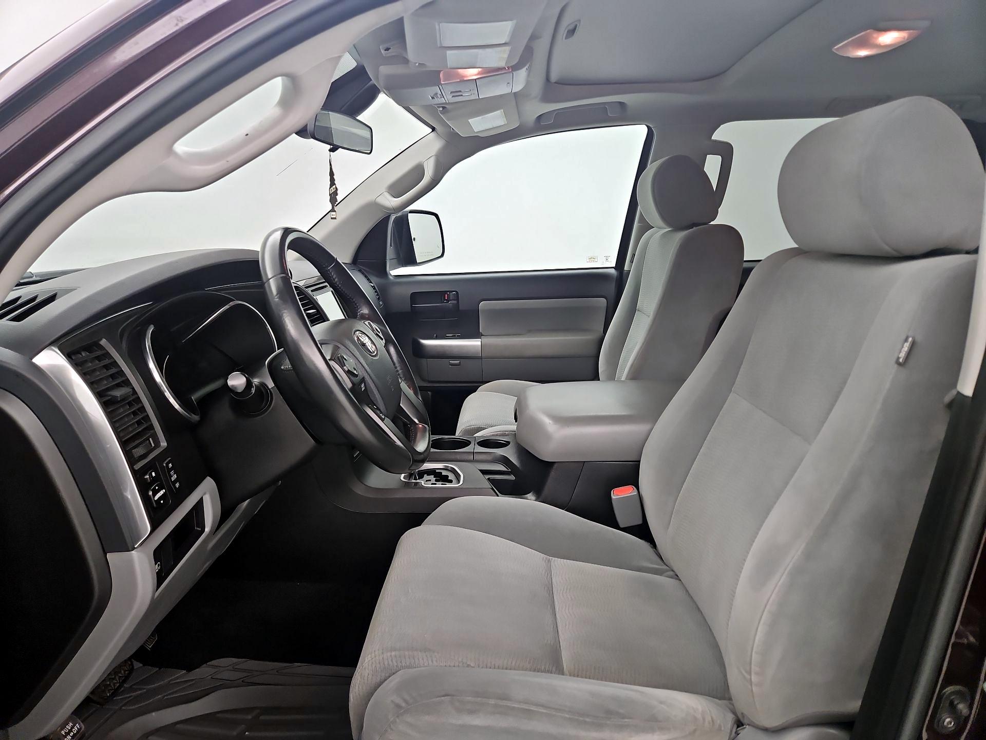 Thumbnail: 2019 Toyota Sequoia - 11