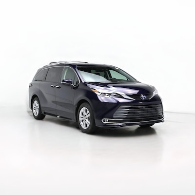 2022 Toyota Sienna Hybrid Platinum