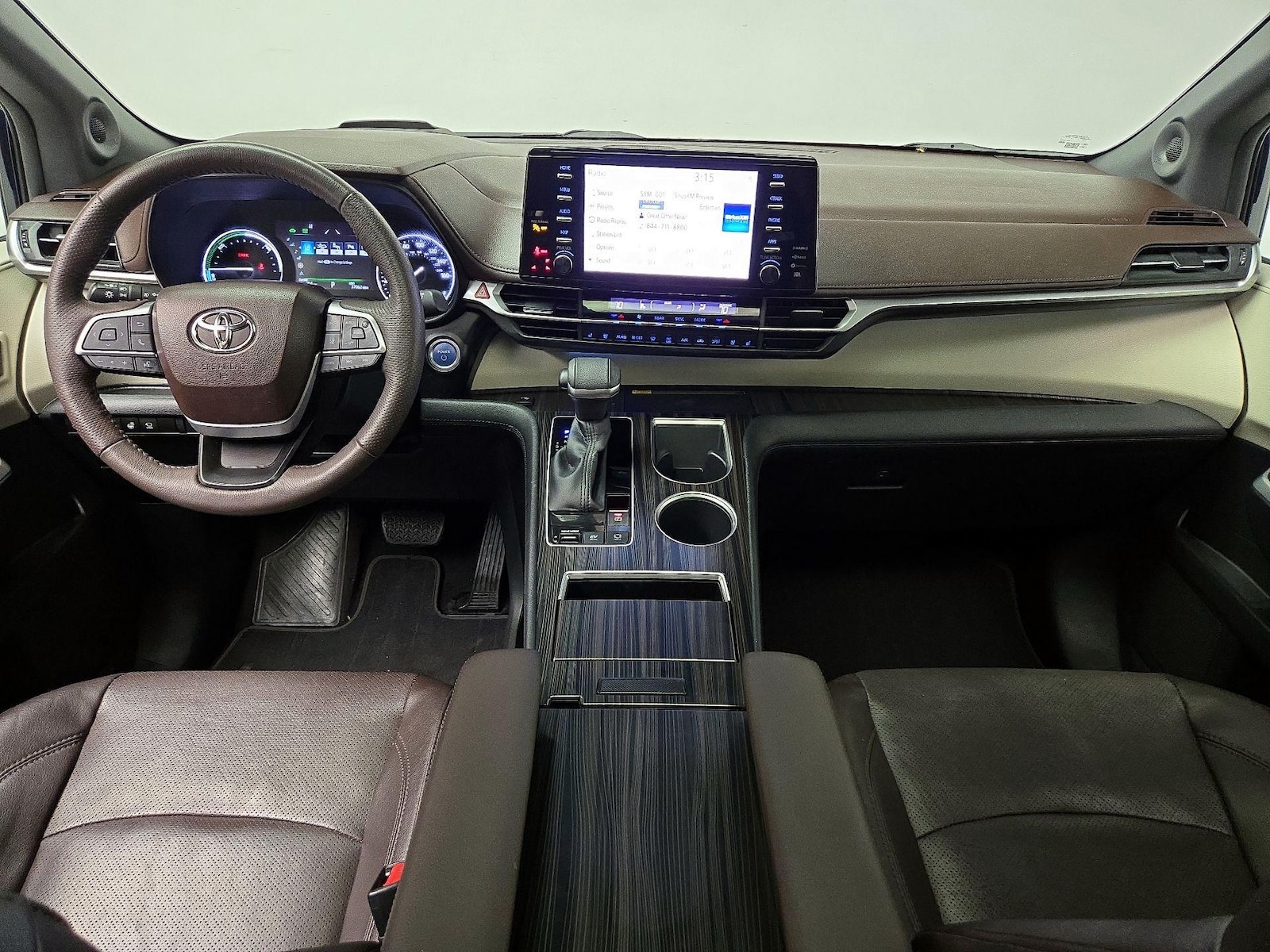 2022 Toyota Sienna Platinum - Photo 10