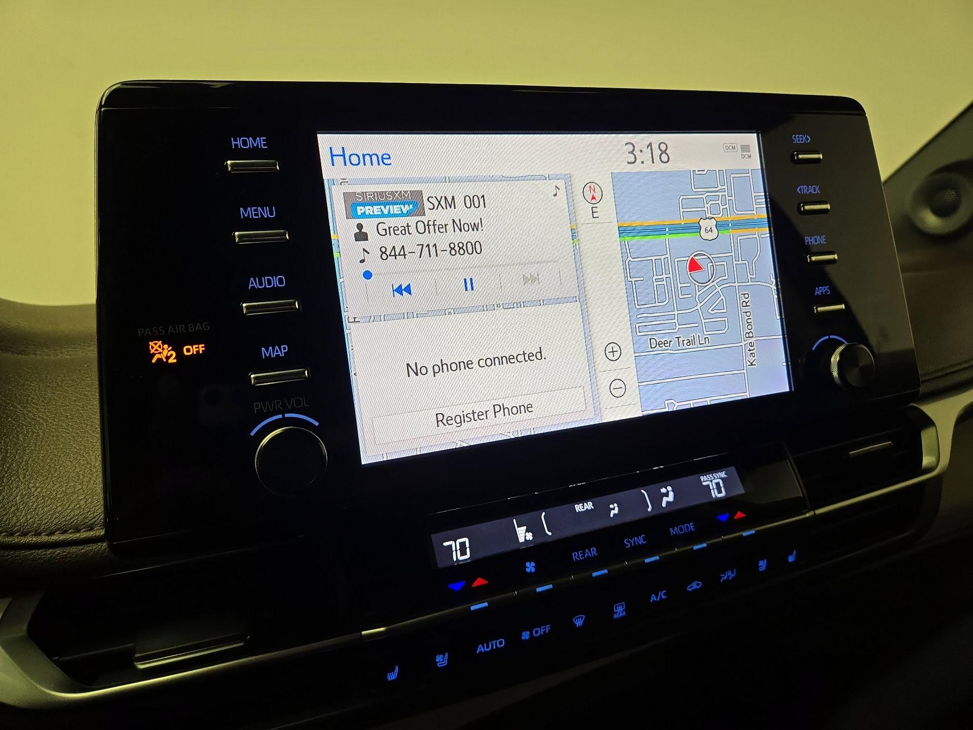 Thumbnail: 2022 Toyota Sienna - 16