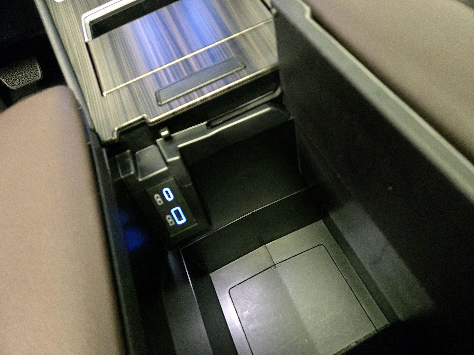 2022 Toyota Sienna Platinum - Photo 20