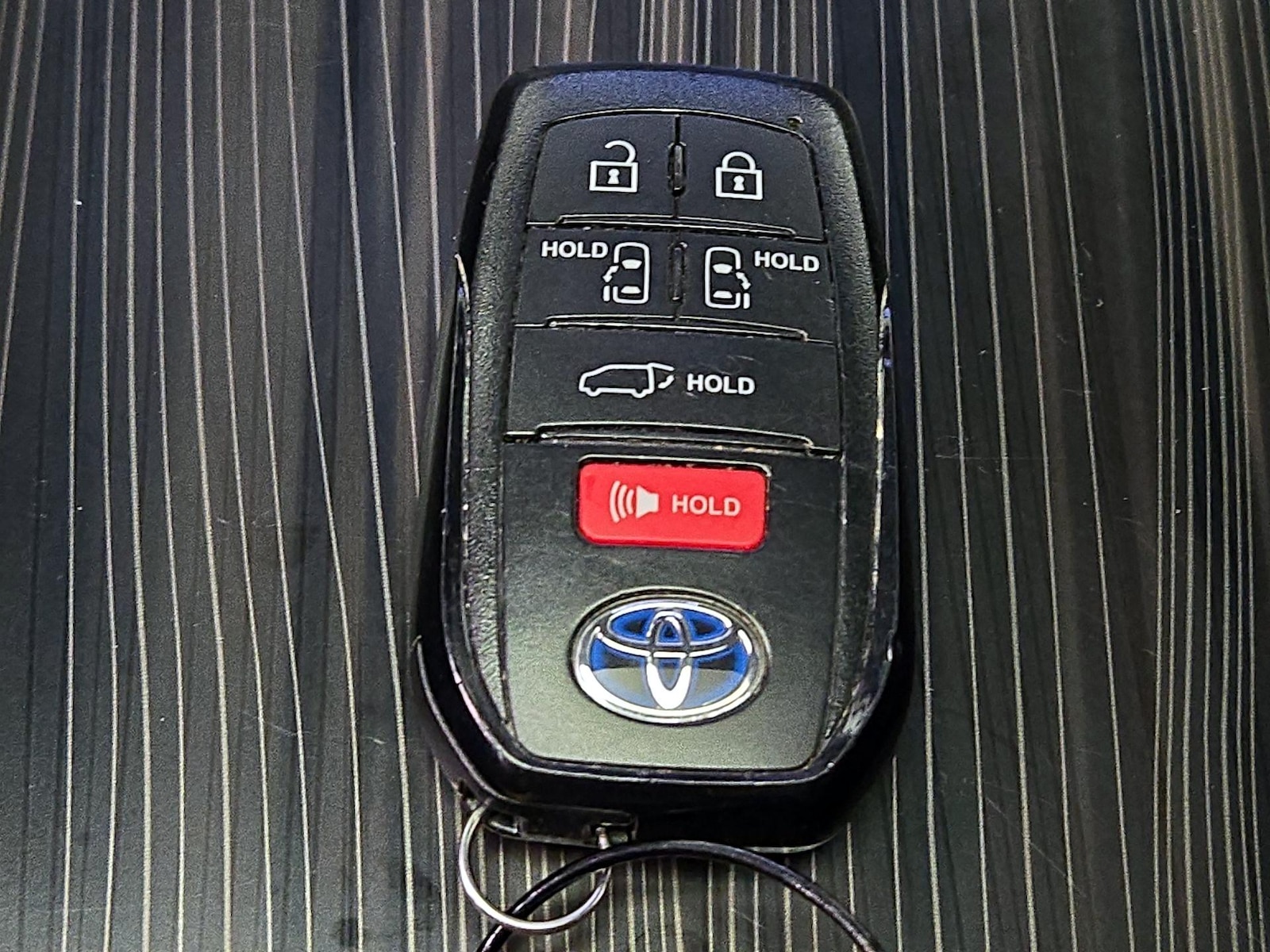 2022 Toyota Sienna Platinum - Photo 28