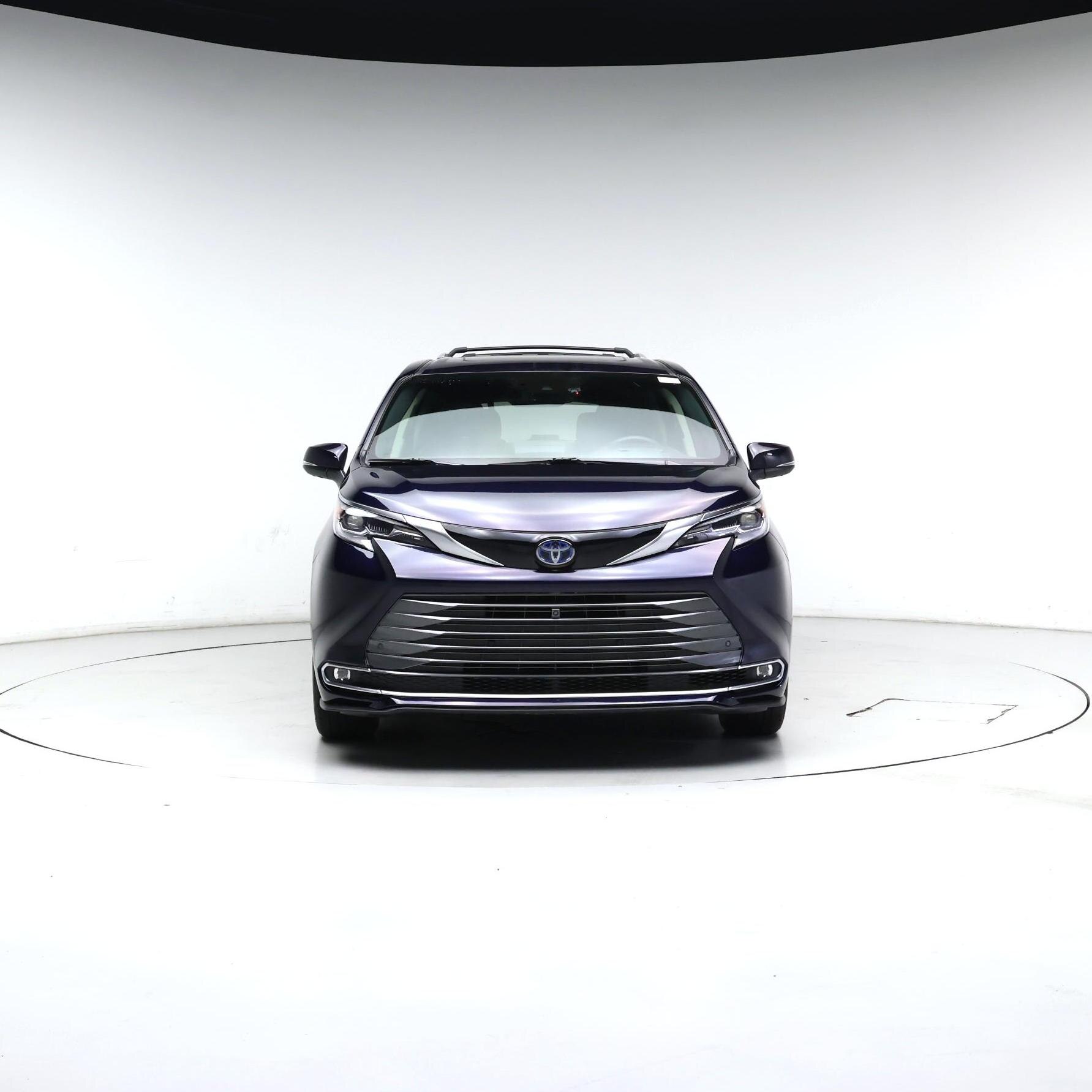 Thumbnail: 2022 Toyota Sienna - 5