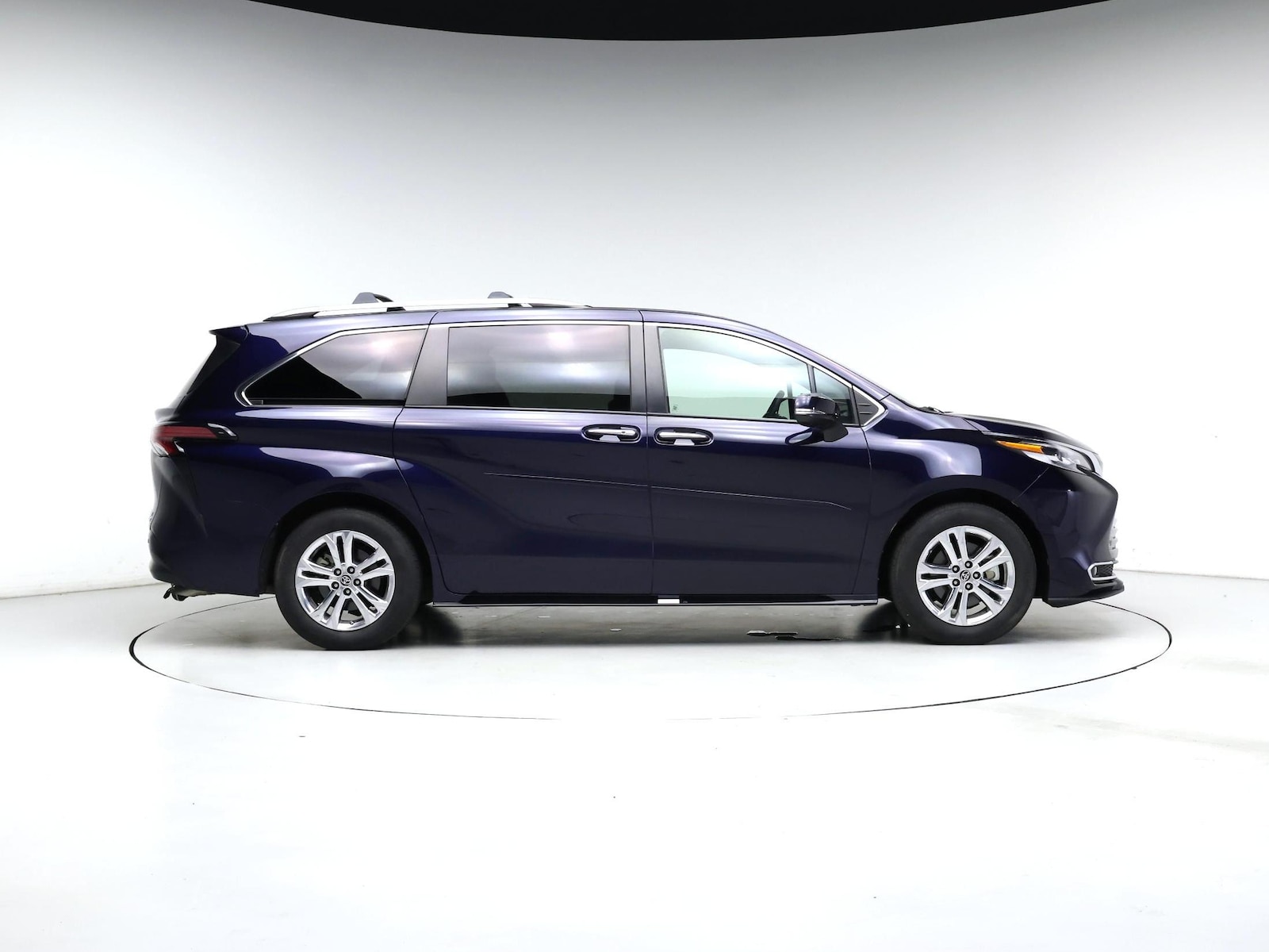 2022 Toyota Sienna Platinum - Photo 8