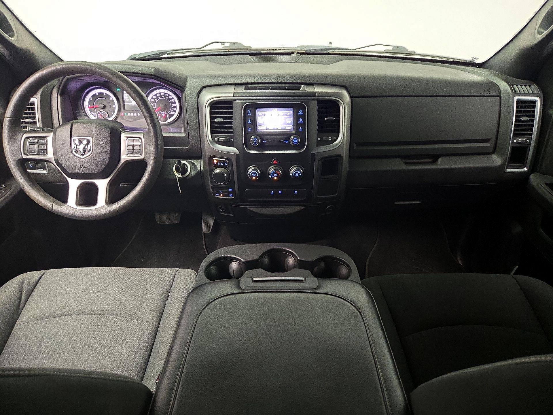 Thumbnail: 2021 RAM 1500 Classic - 9