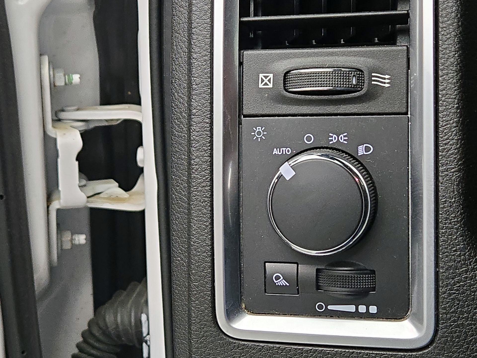 Thumbnail: 2021 RAM 1500 Classic - 13