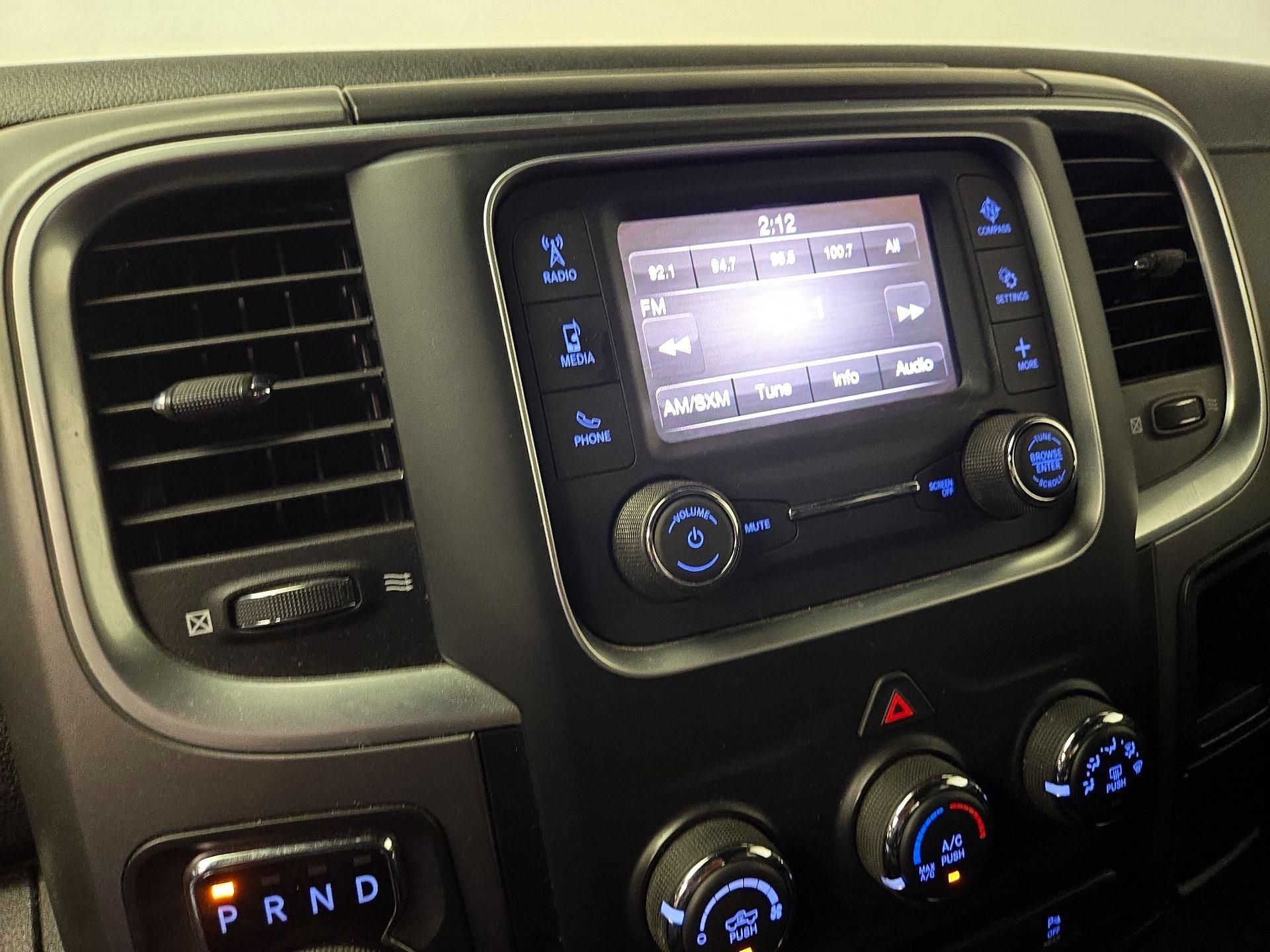 Thumbnail: 2021 RAM 1500 Classic - 15