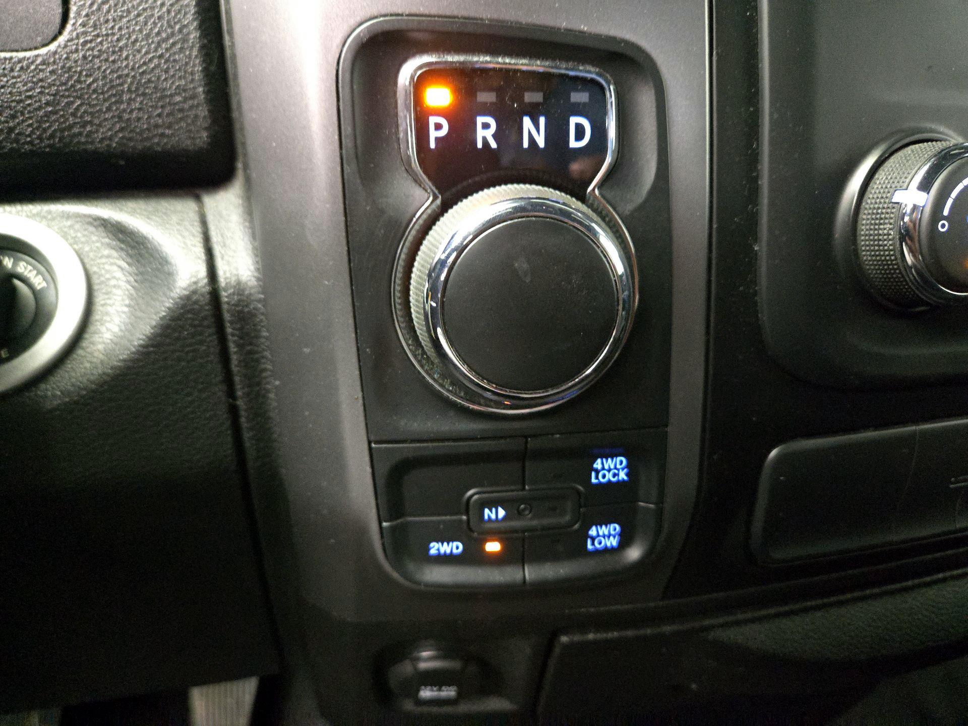 Thumbnail: 2021 RAM 1500 Classic - 17