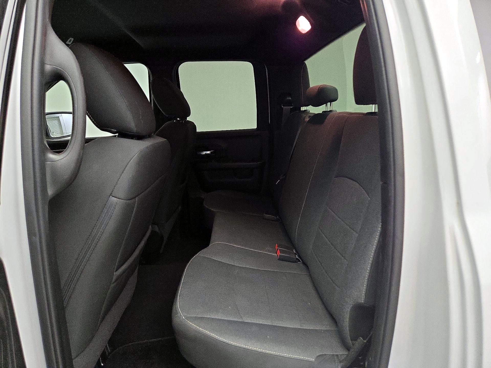 Thumbnail: 2021 RAM 1500 Classic - 19