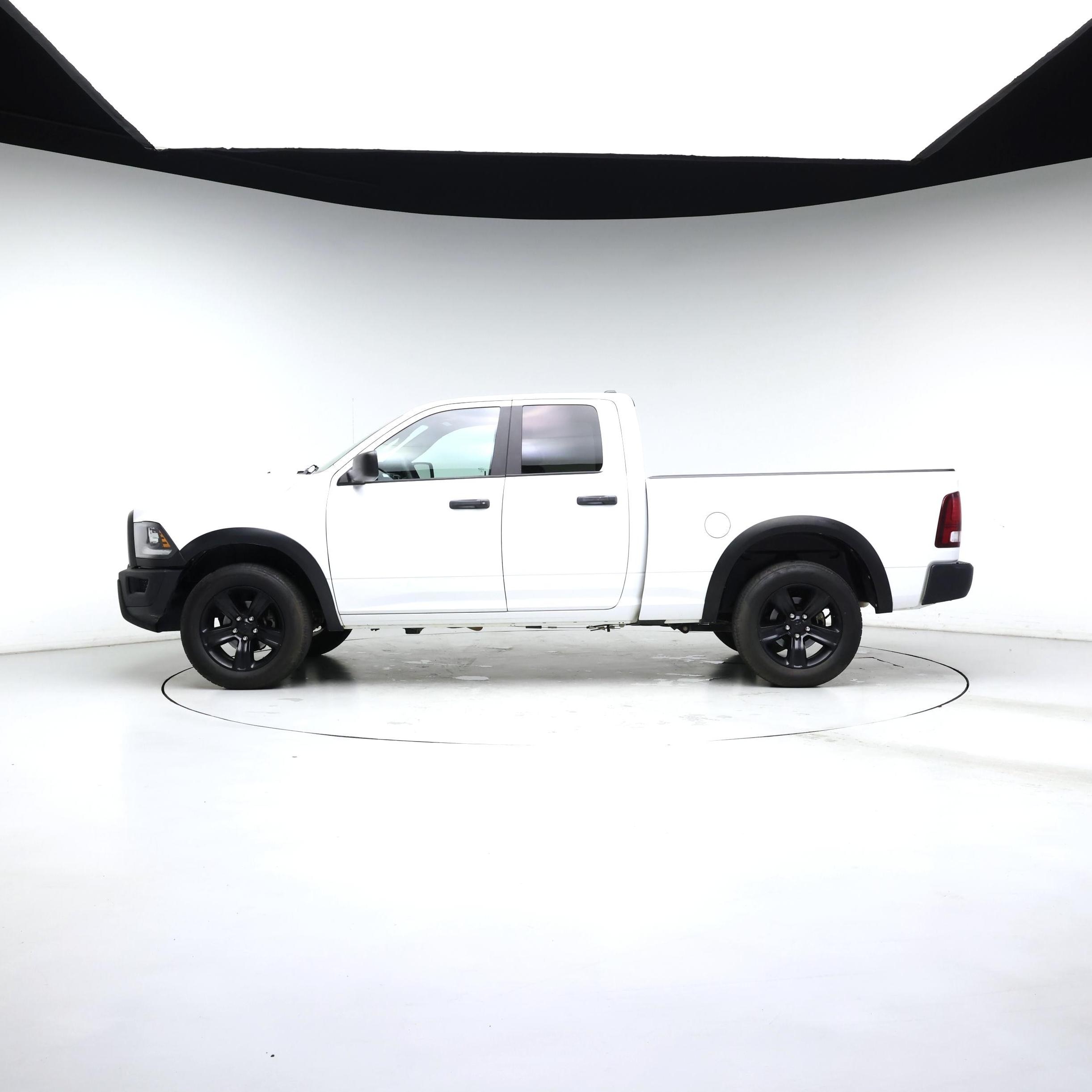 Thumbnail: 2021 RAM 1500 Classic - 3