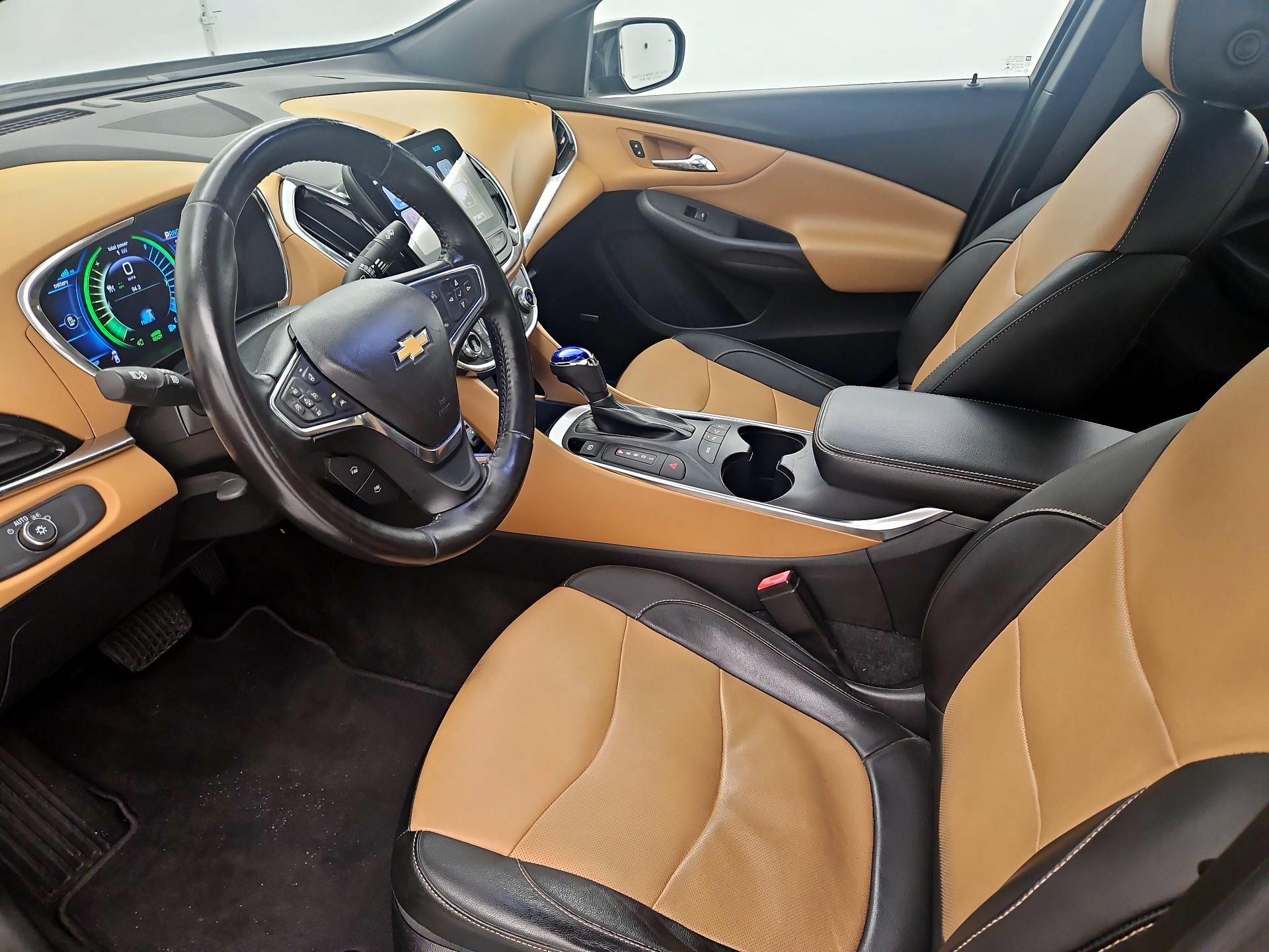 Thumbnail: 2018 Chevrolet Volt - 11
