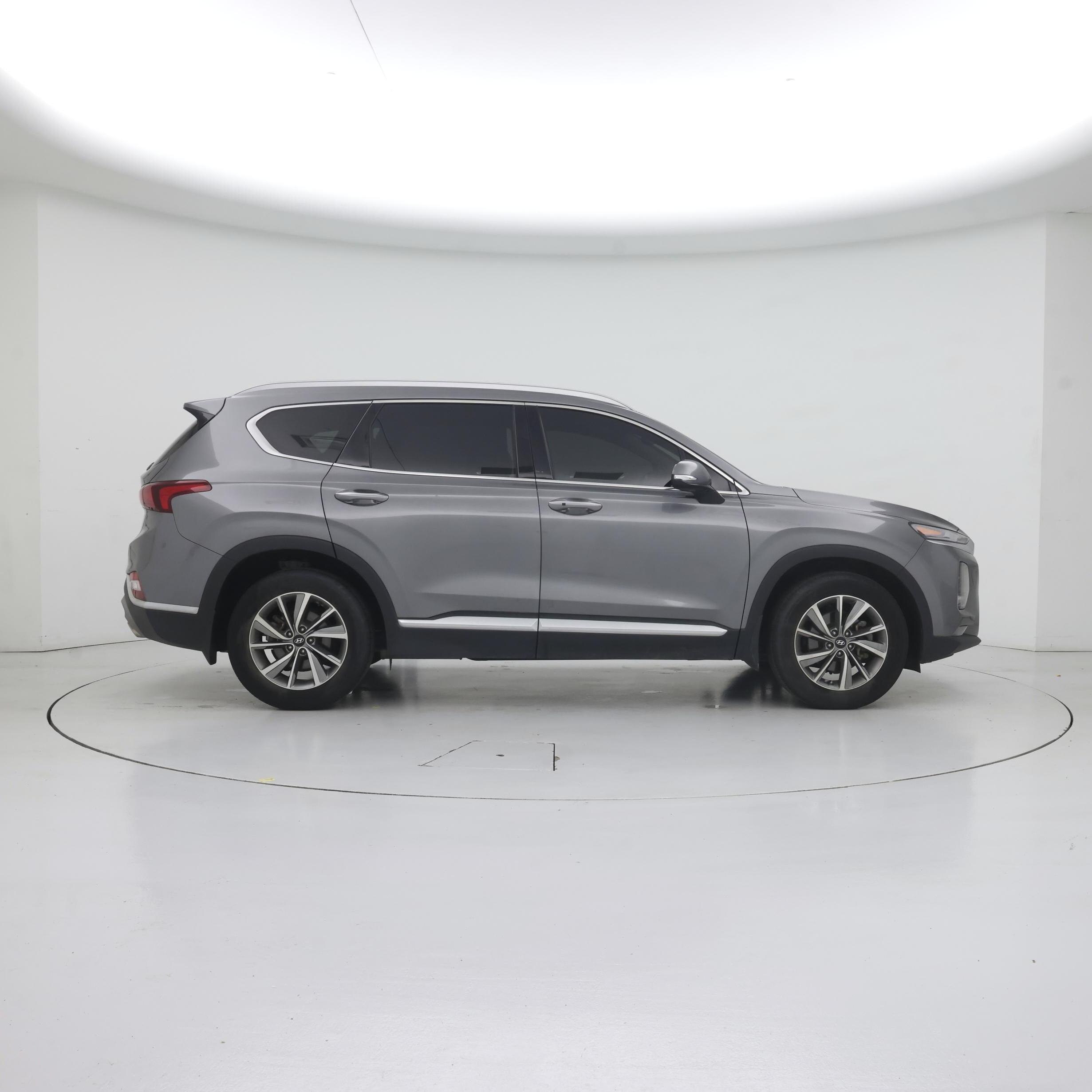 Thumbnail: 2019 Hyundai Santa Fe - 7