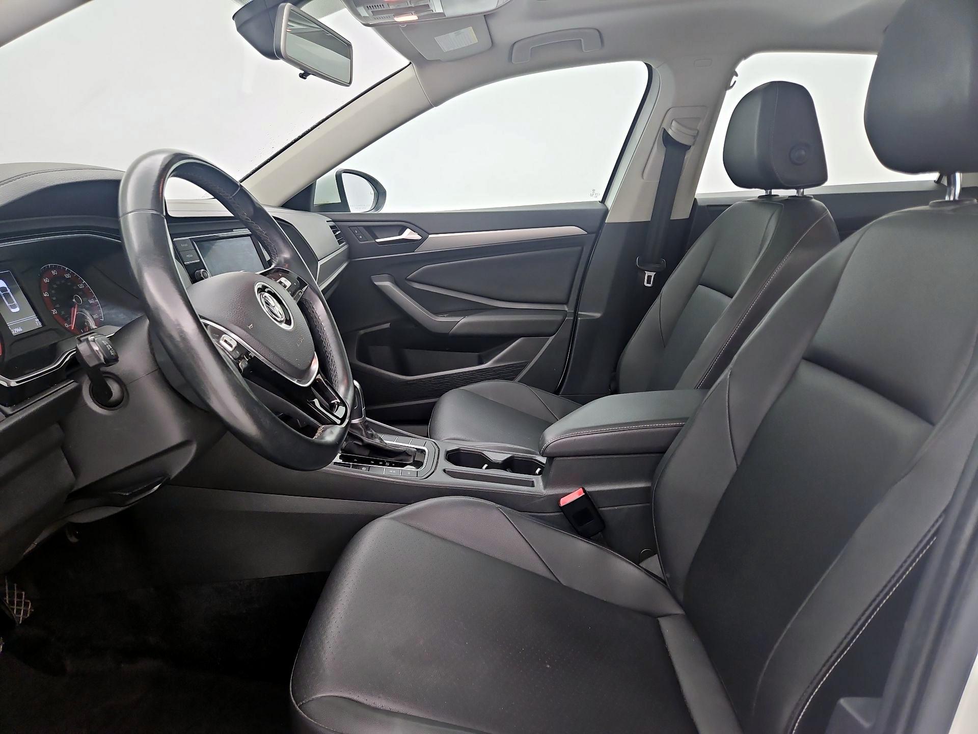 Thumbnail: 2019 Volkswagen Jetta - 11