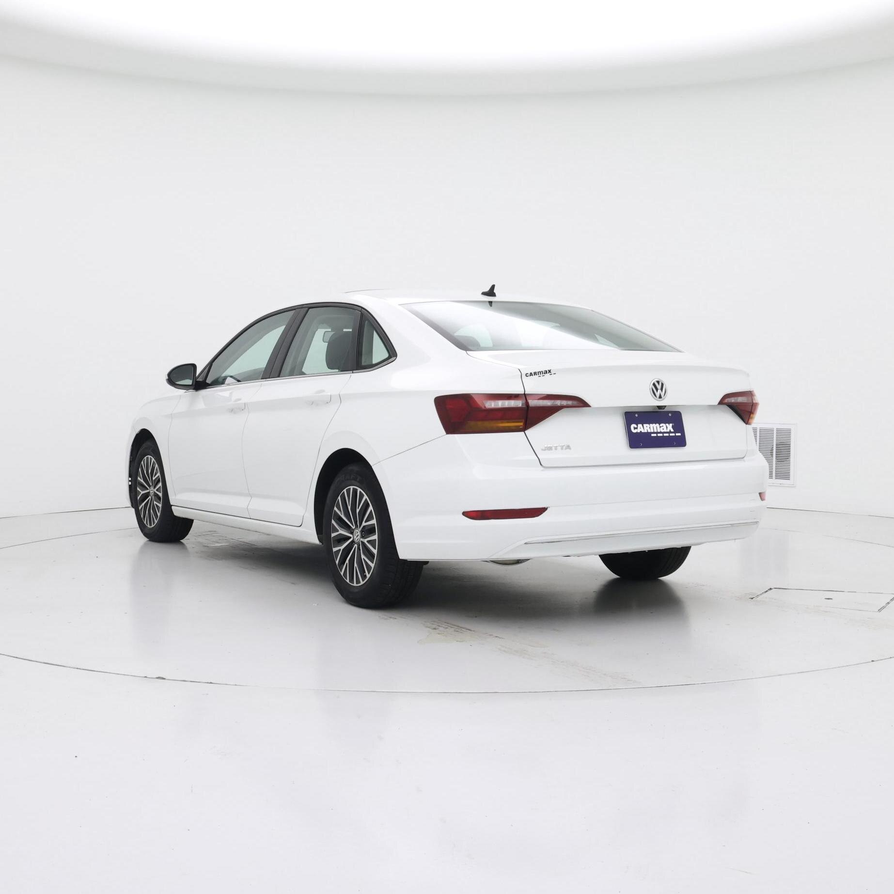 Thumbnail: 2019 Volkswagen Jetta - 2