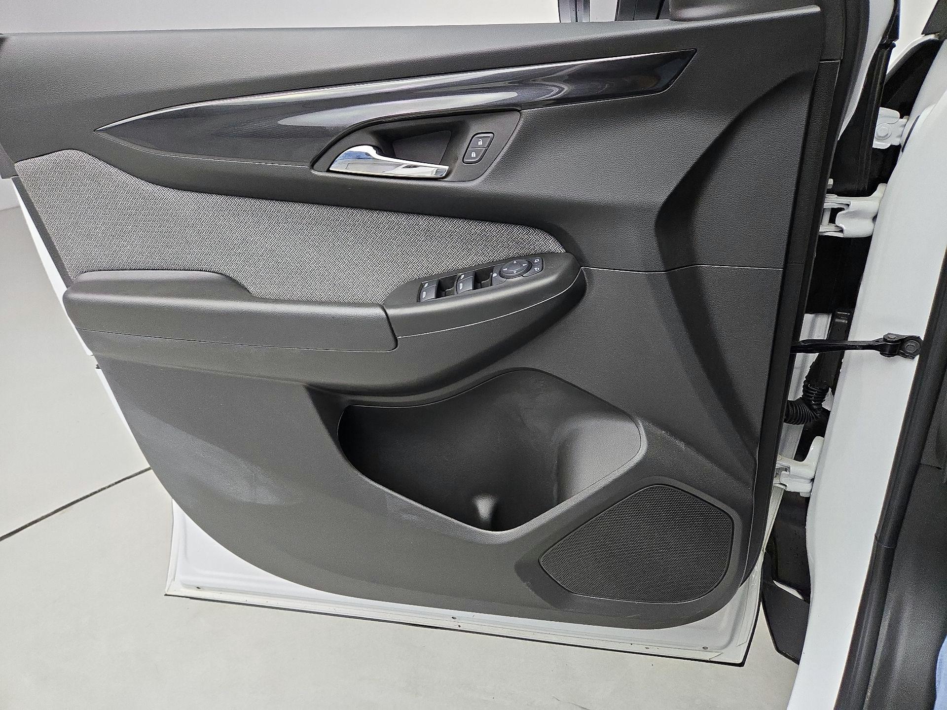 Thumbnail: 2025 Chevrolet TrailBlazer - 12