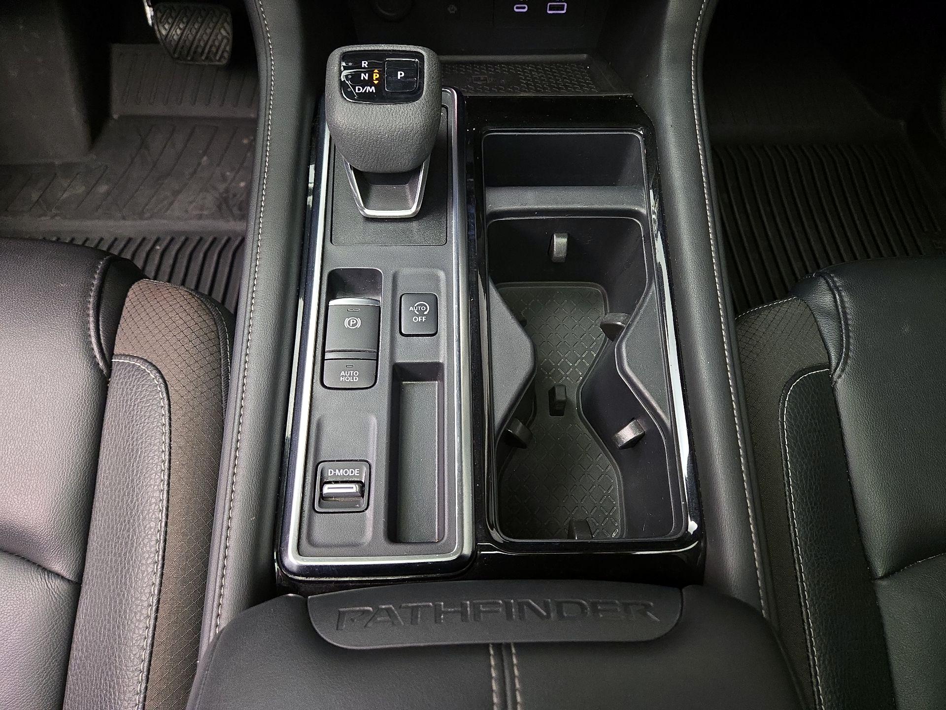 Thumbnail: 2024 Nissan Pathfinder - 18