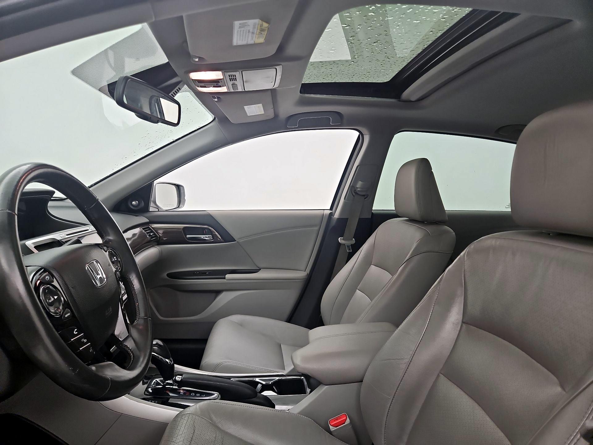 Thumbnail: 2016 Honda Accord - 20