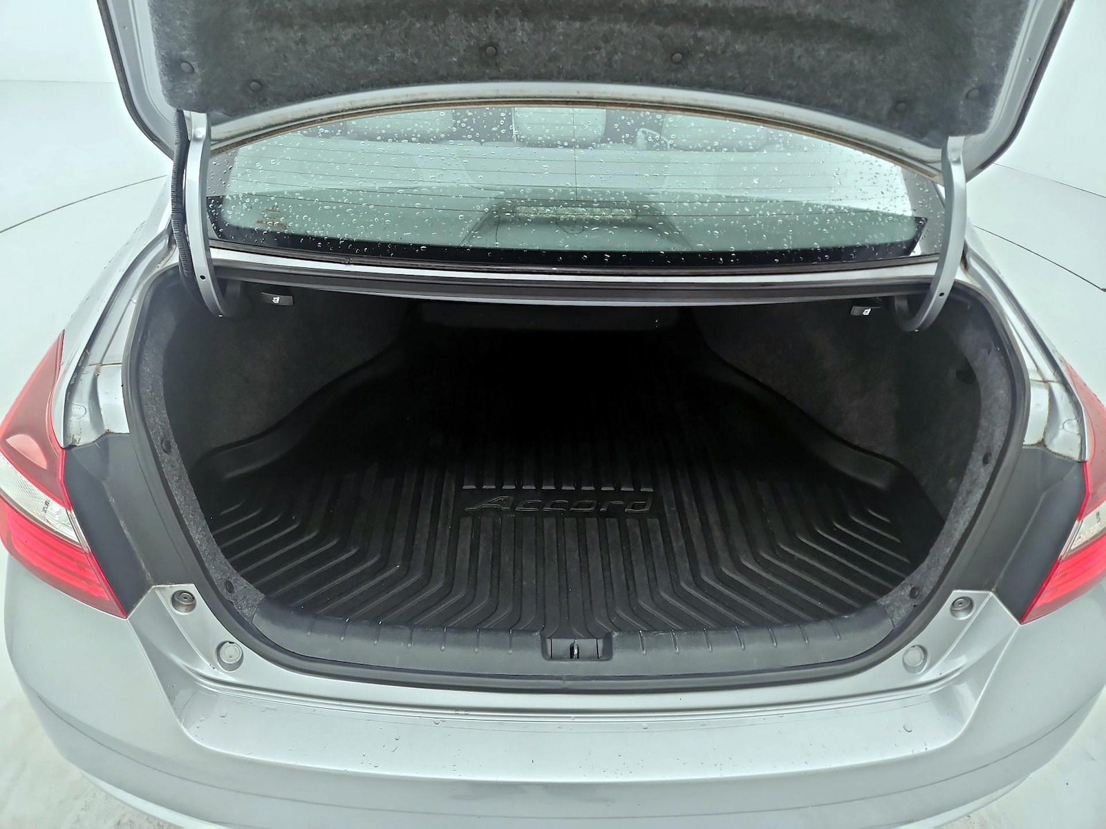 2016 Honda Accord EX-L - Photo 23