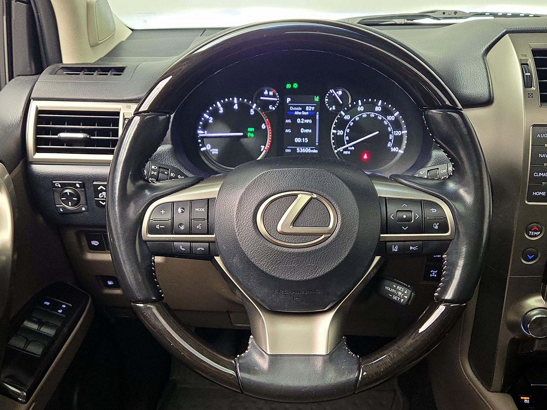 Thumbnail: 2021 Lexus GX - 10