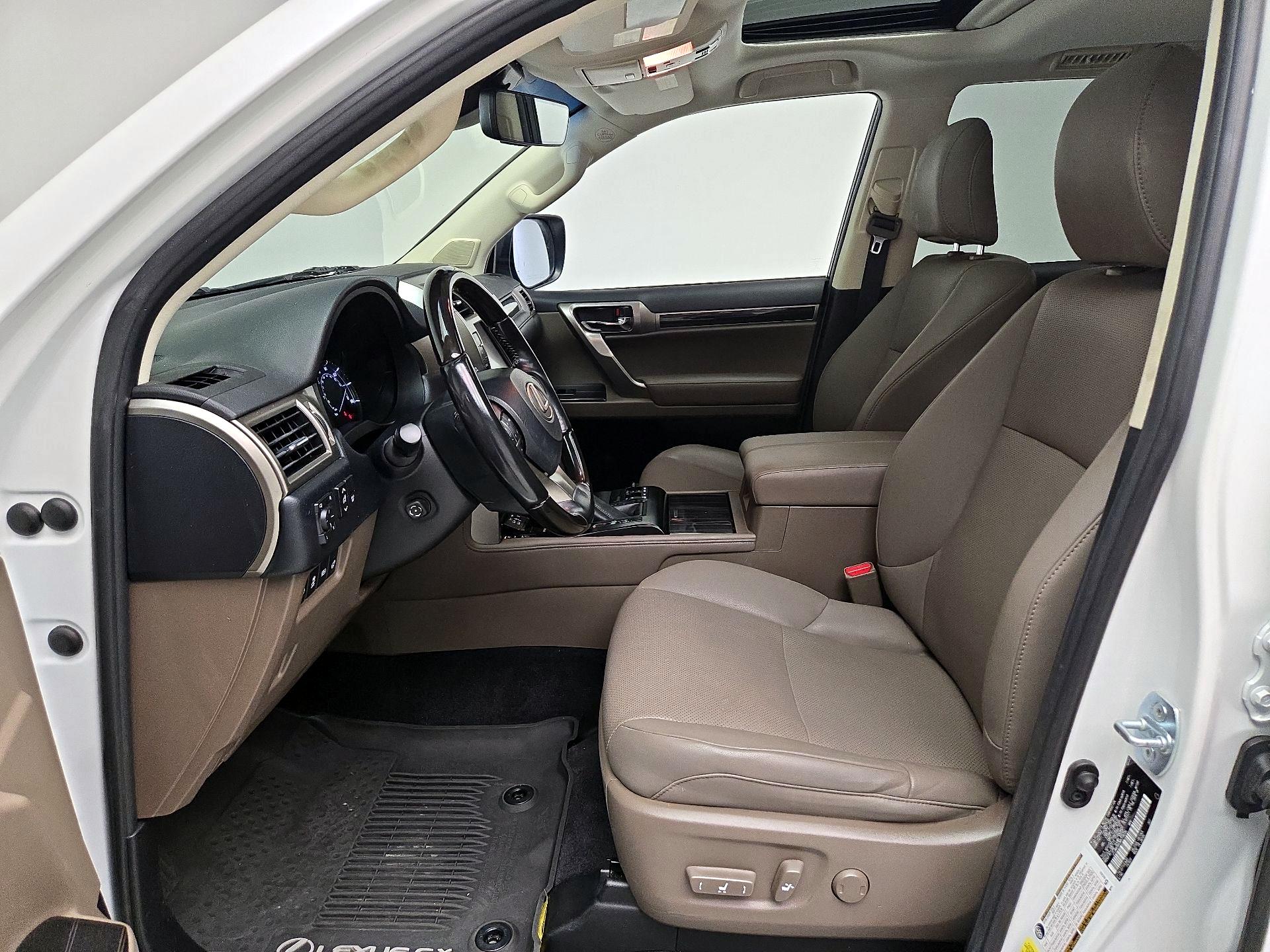 Thumbnail: 2021 Lexus GX - 11