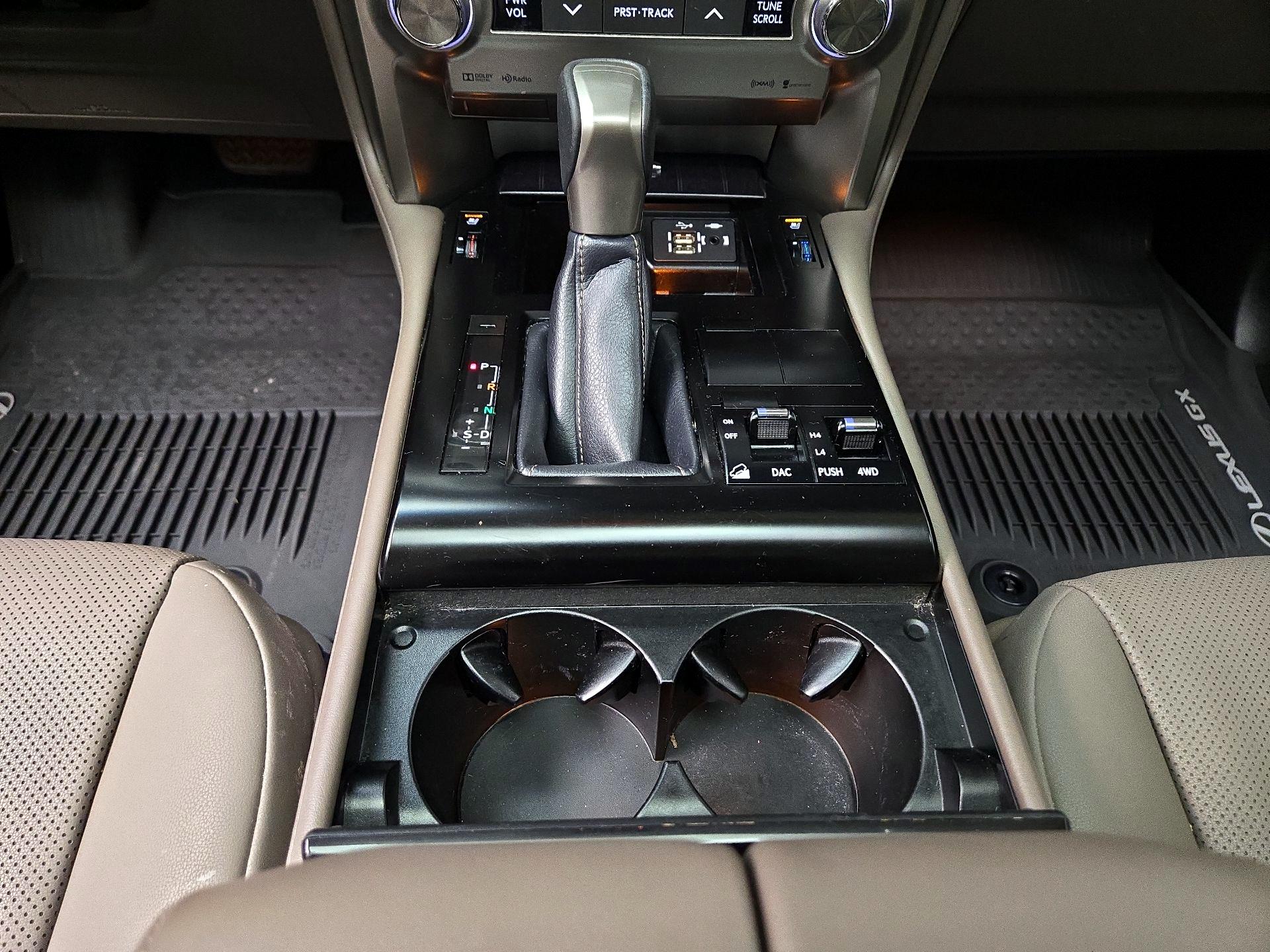 Thumbnail: 2021 Lexus GX - 18