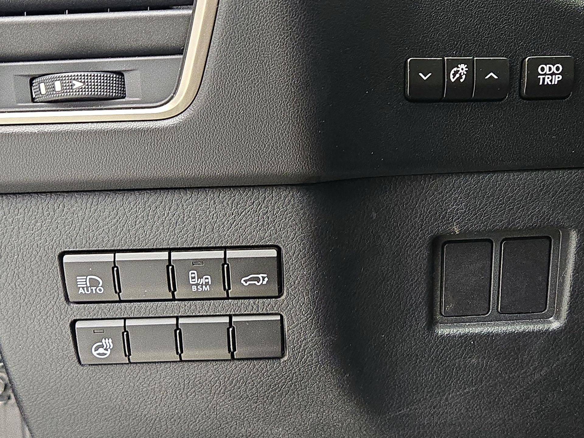 Thumbnail: 2021 Lexus NX - 13