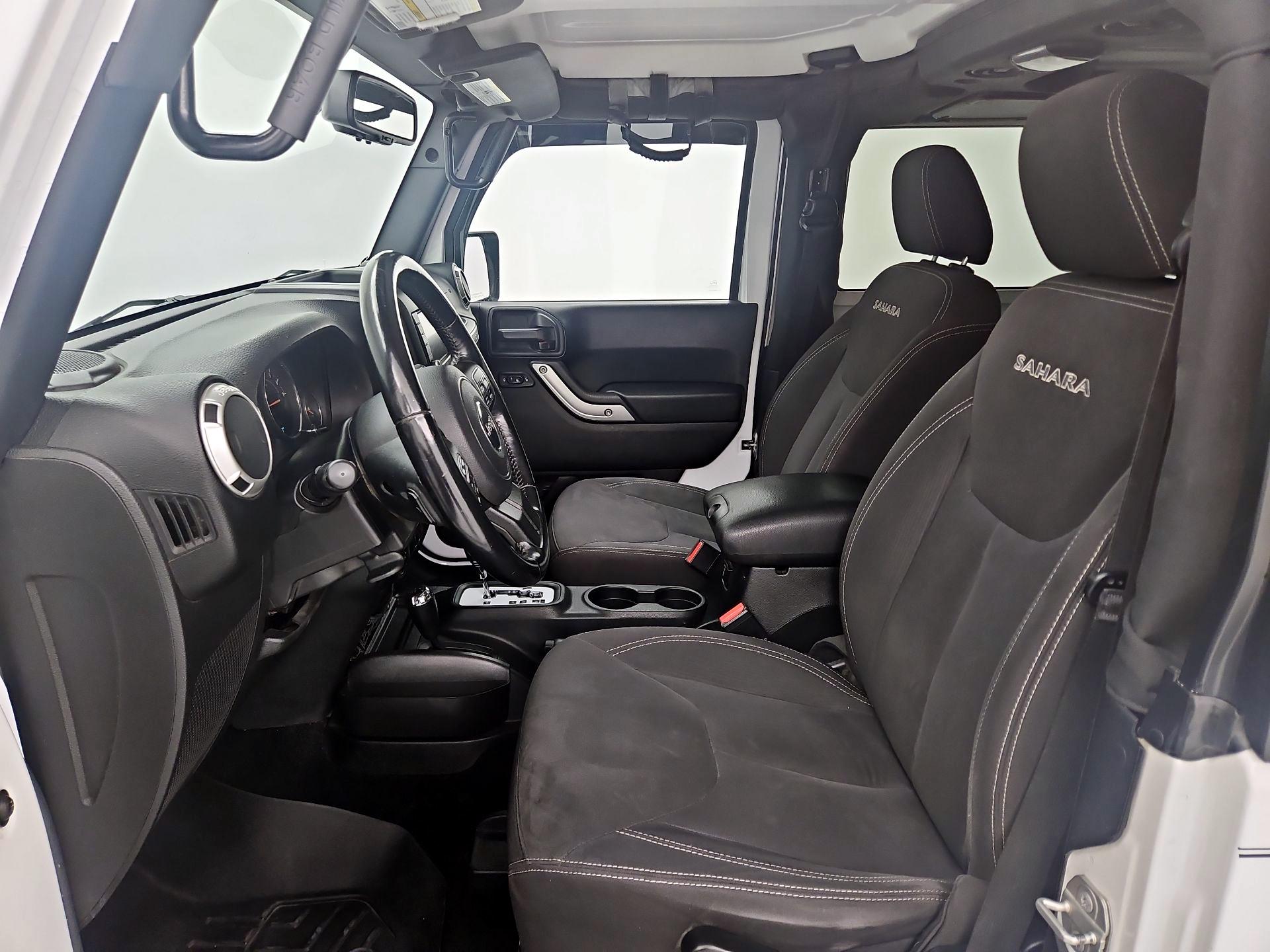 Thumbnail: 2018 Jeep Wrangler - 11