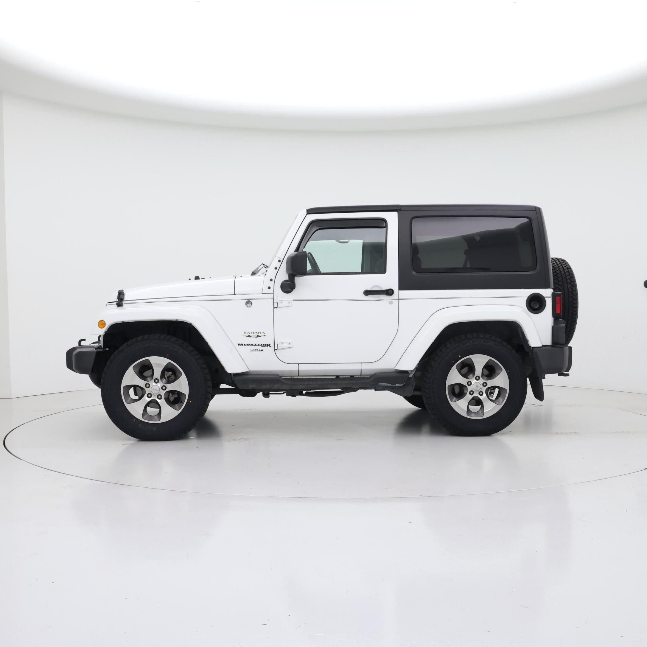 Thumbnail: 2018 Jeep Wrangler - 3