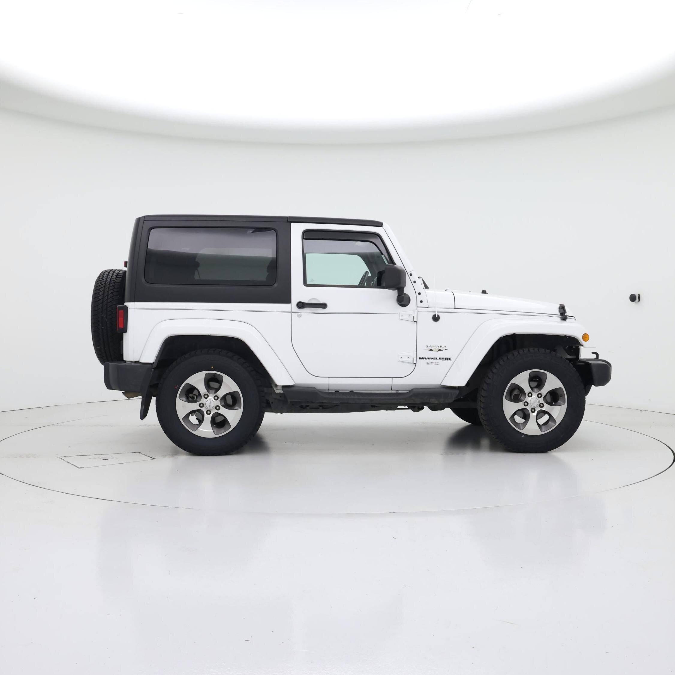 Thumbnail: 2018 Jeep Wrangler - 7
