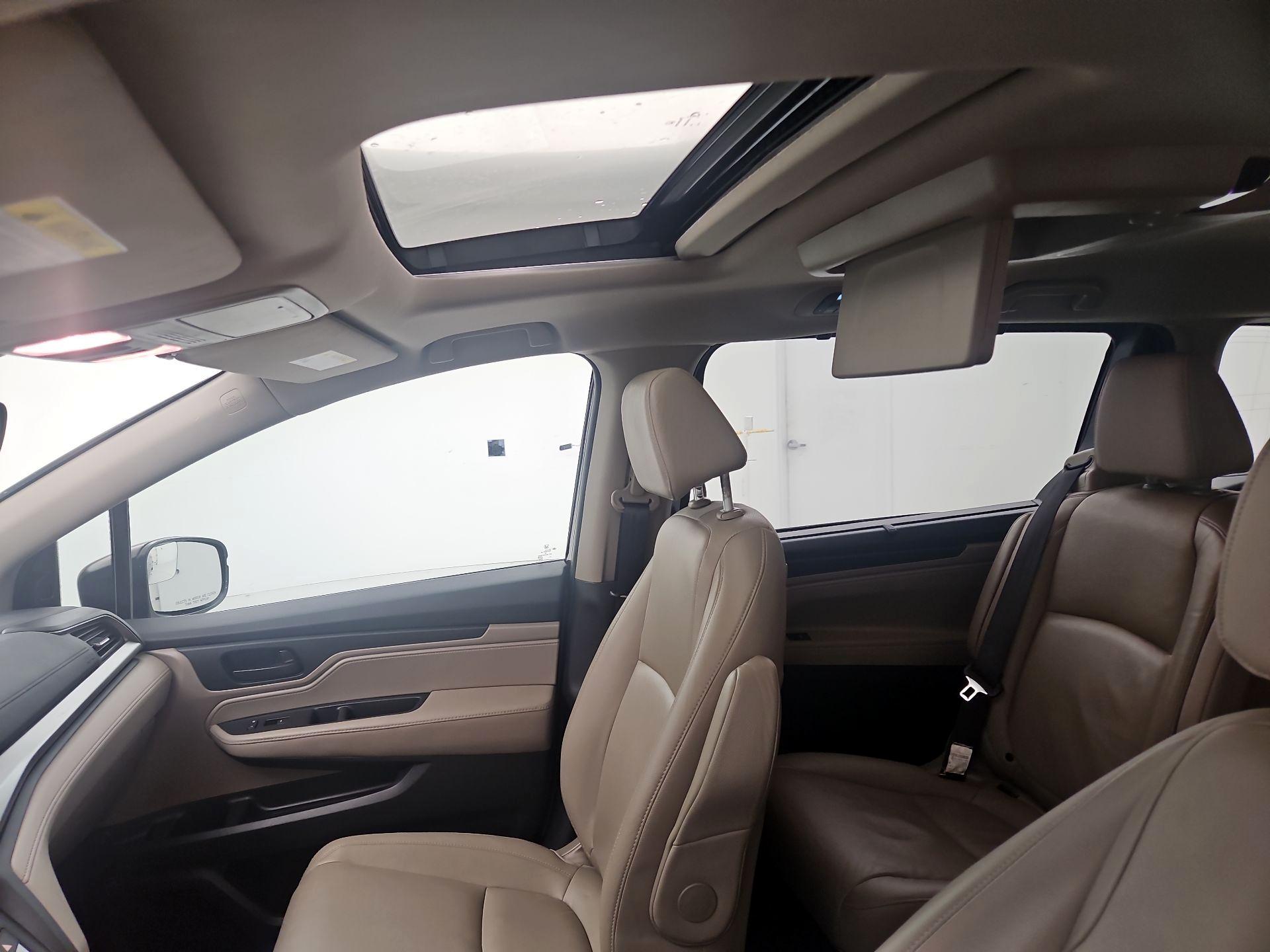 Thumbnail: 2019 Honda Odyssey - 20