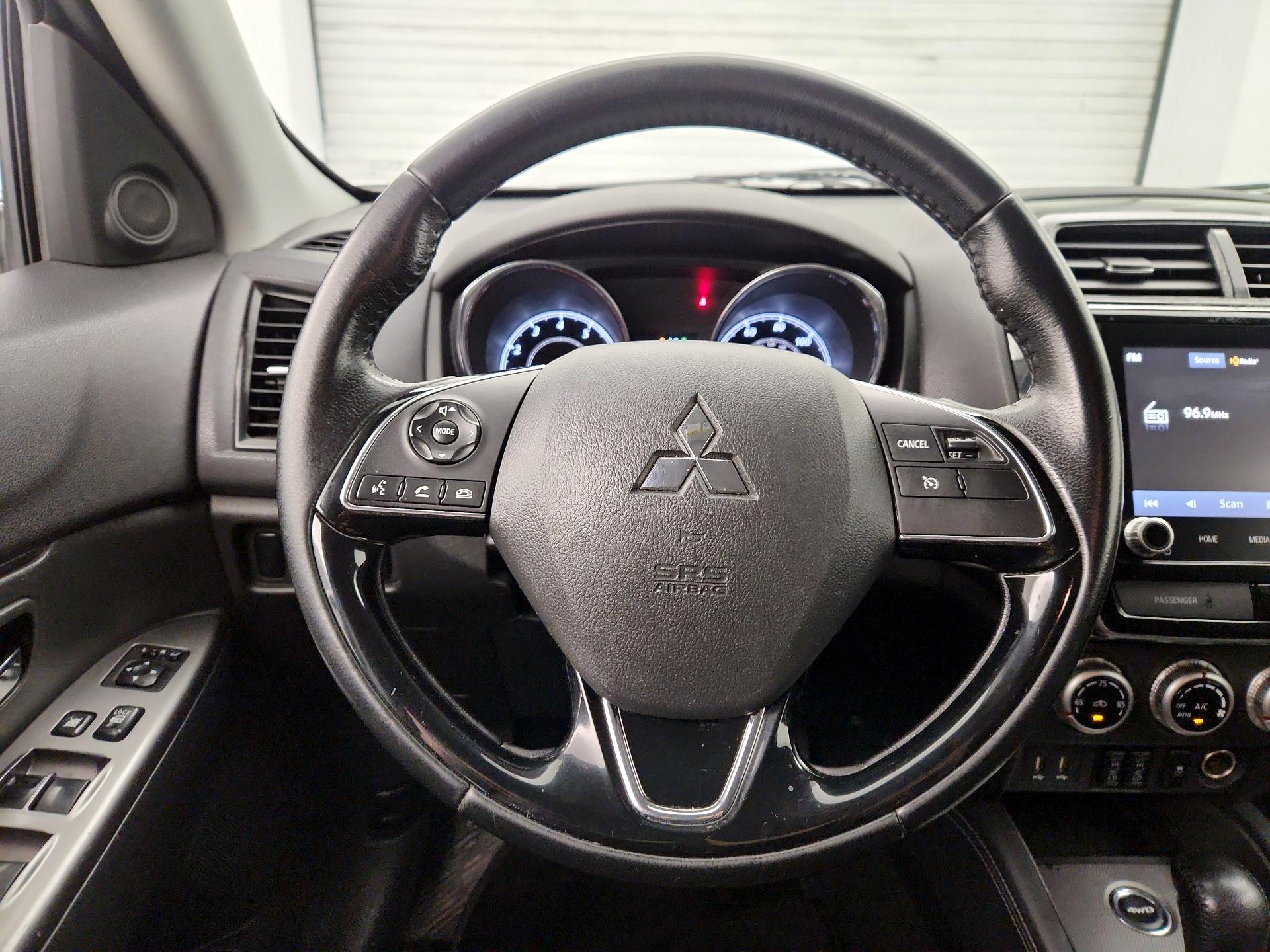 Thumbnail: 2020 Mitsubishi Outlander Sport - 10