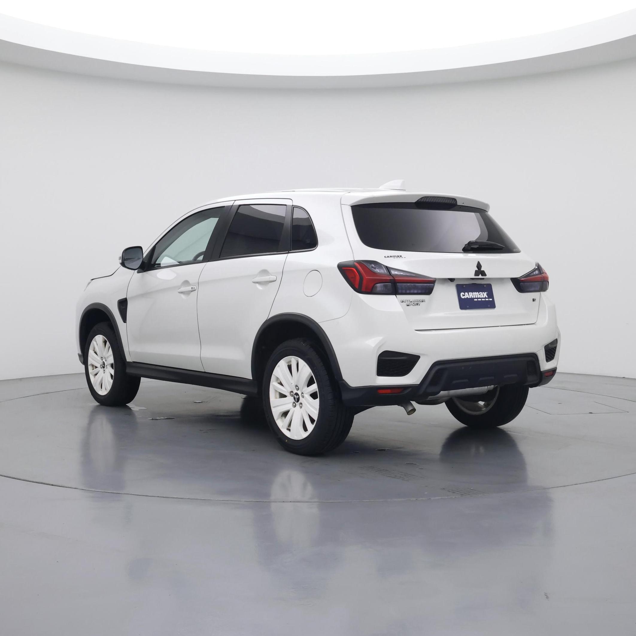 Thumbnail: 2020 Mitsubishi Outlander Sport - 2