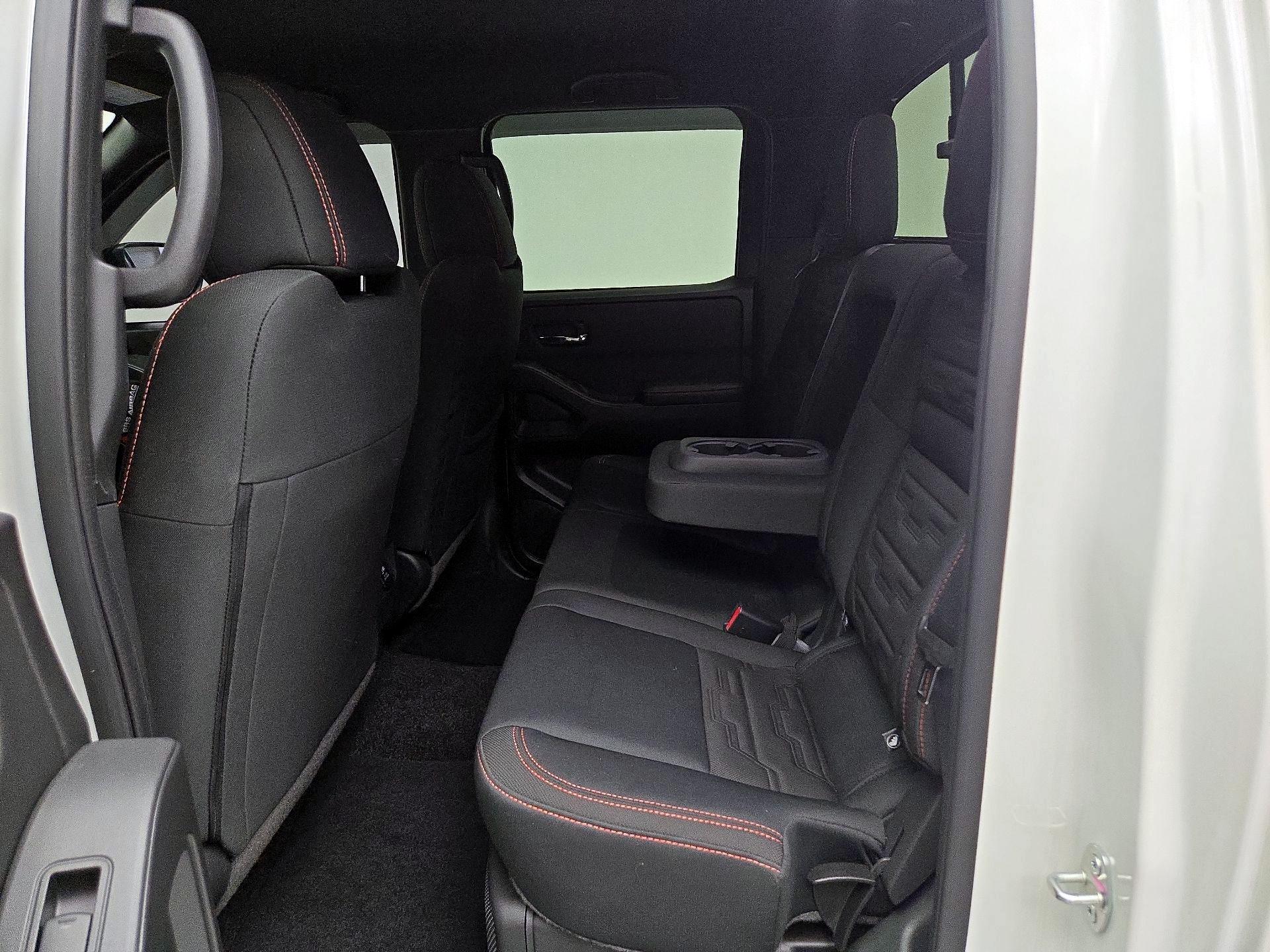 Thumbnail: 2025 Nissan Frontier - 19