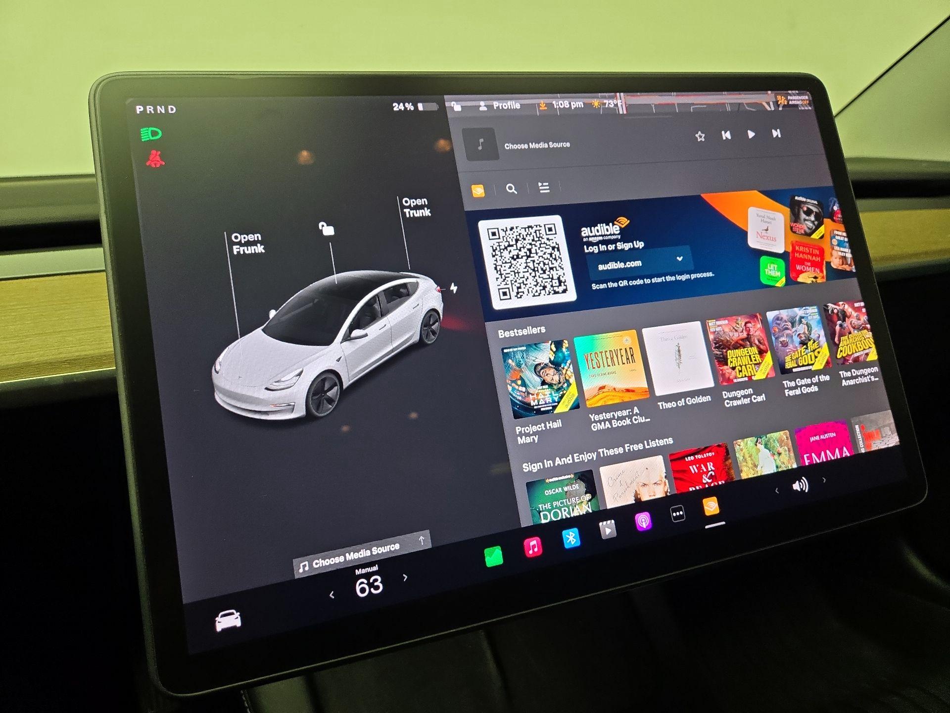 Thumbnail: 2021 Tesla Model 3 - 15