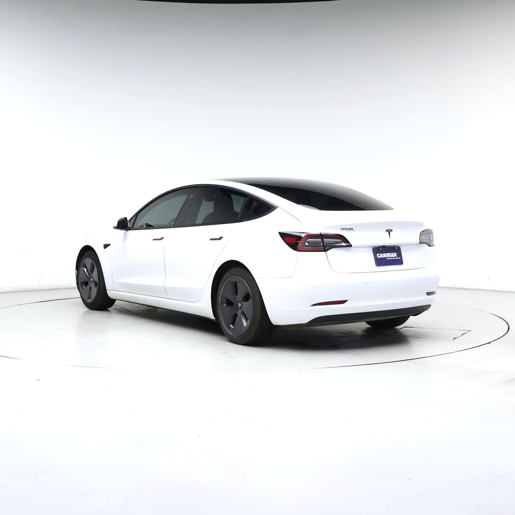 Thumbnail: 2021 Tesla Model 3 - 2
