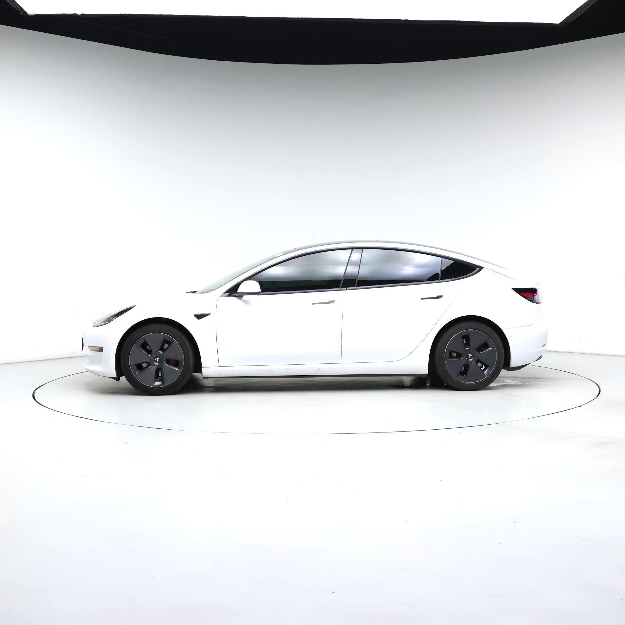 Thumbnail: 2021 Tesla Model 3 - 3