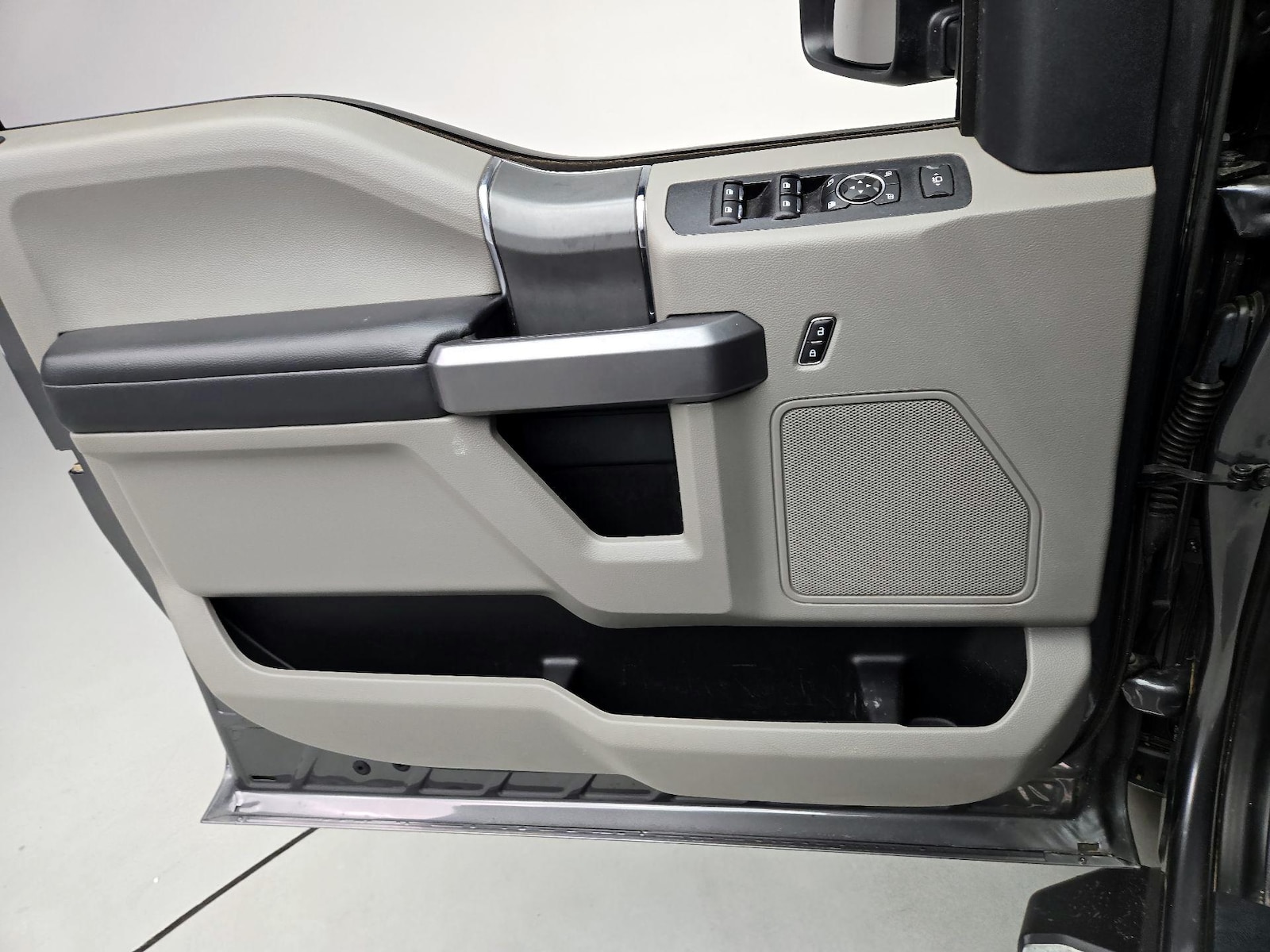 2022 Ford F-250 Super Duty XLT - Photo 13