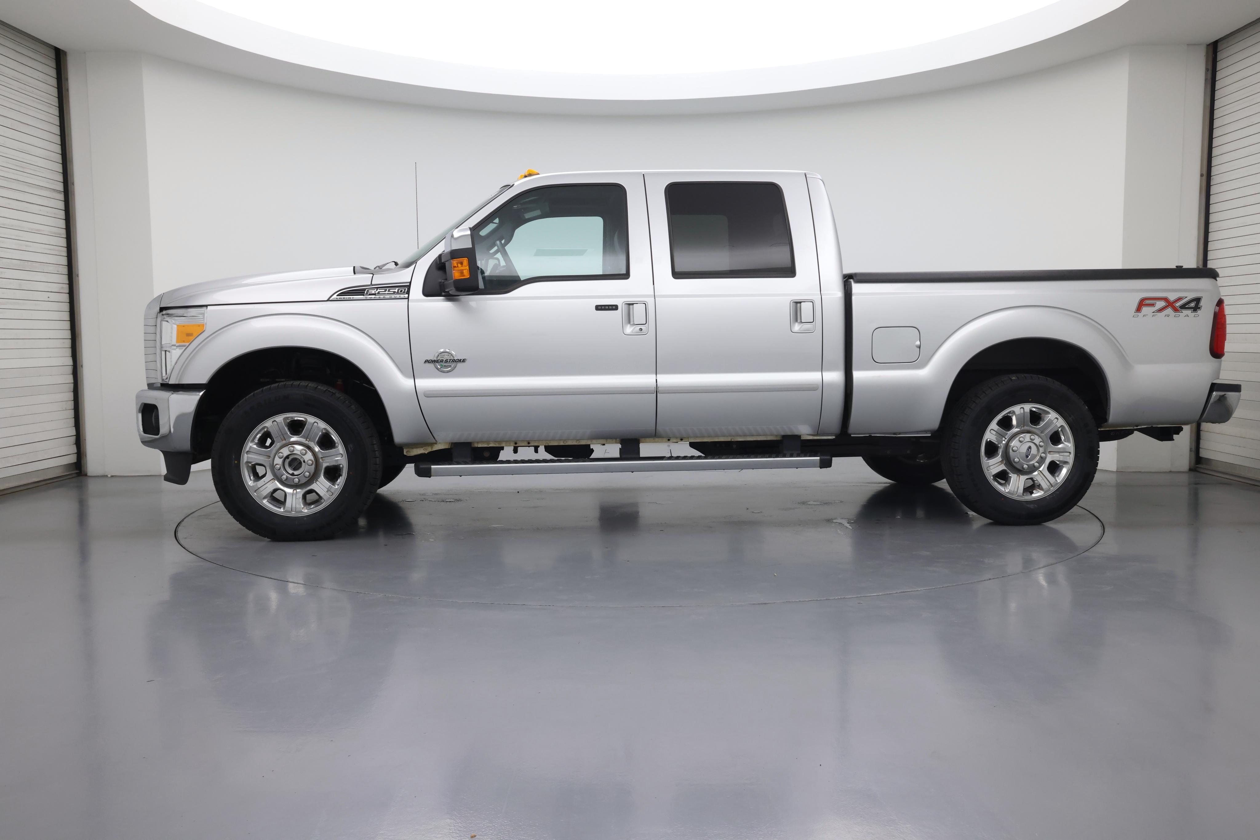 Thumbnail: 2015 Ford F-250 - 3