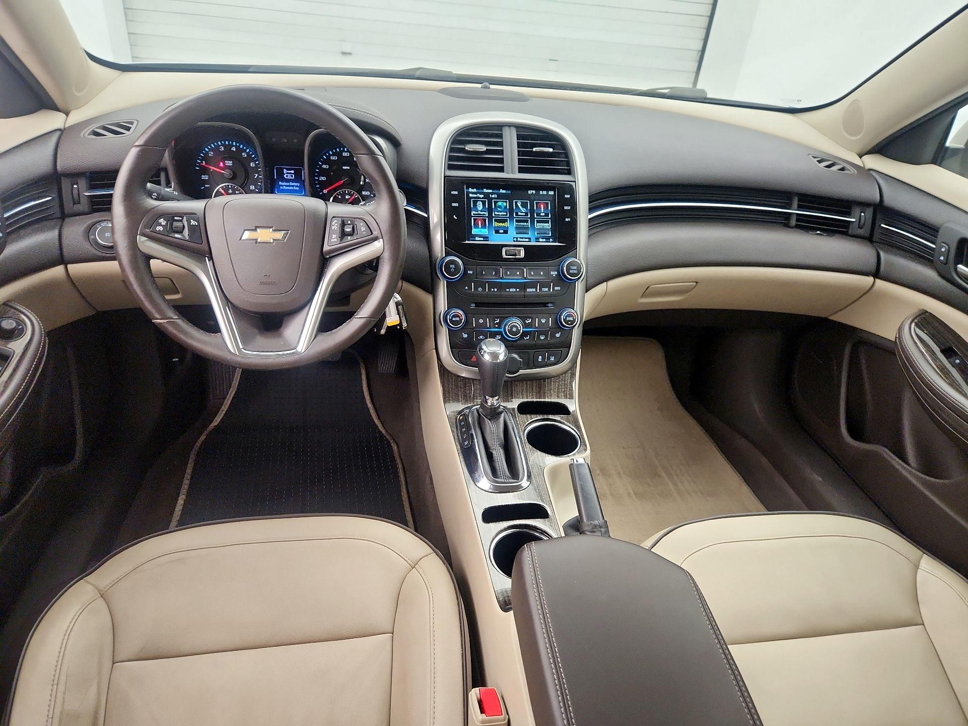 Thumbnail: 2015 Chevrolet Malibu - 9