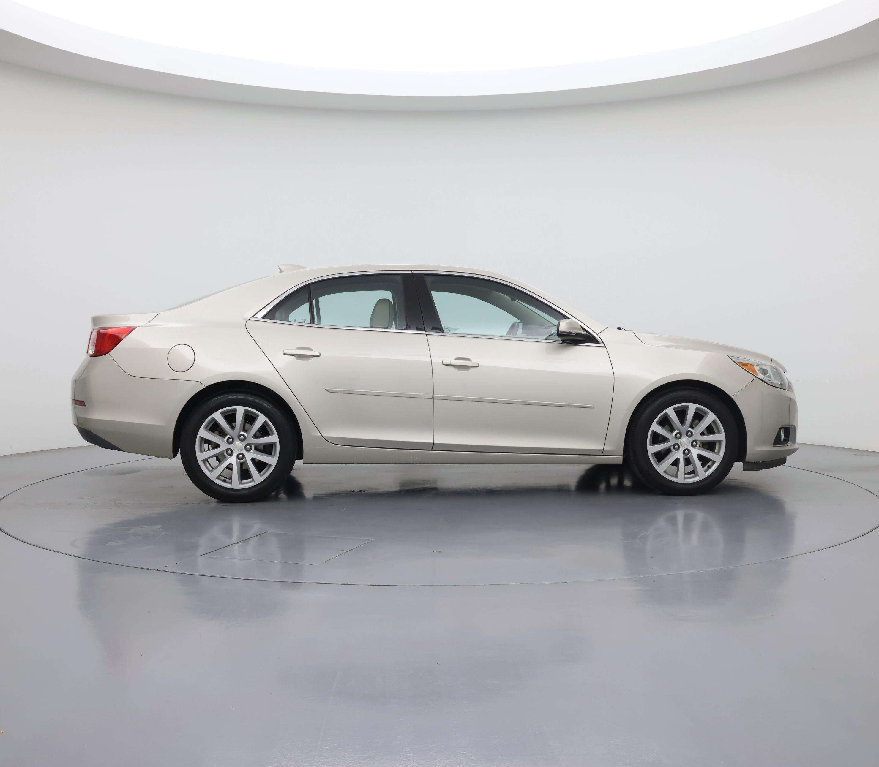 Thumbnail: 2015 Chevrolet Malibu - 7