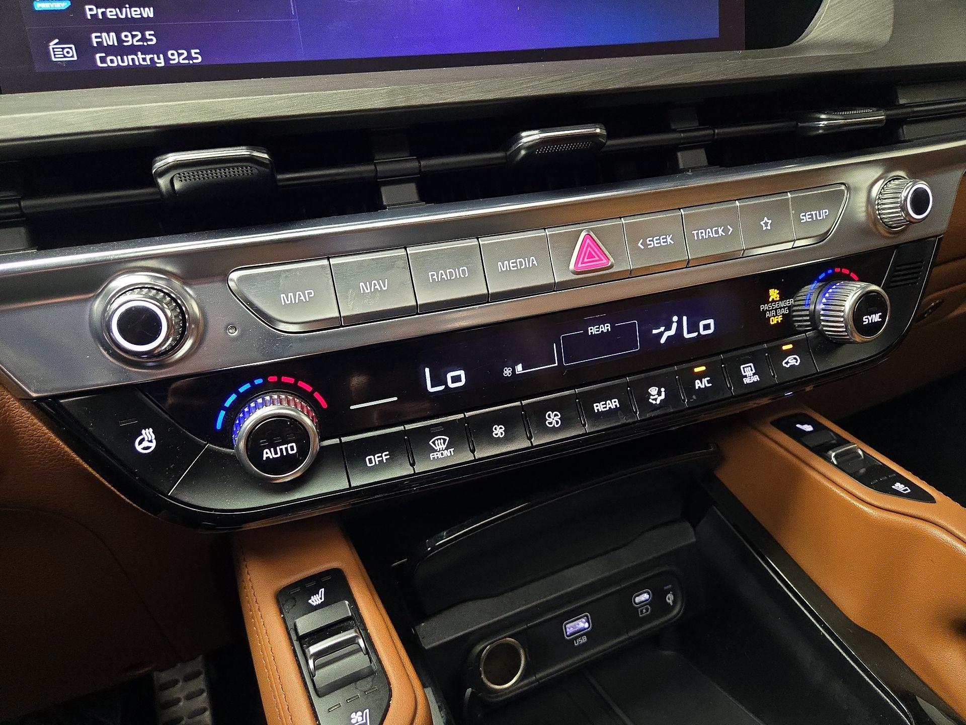 Thumbnail: 2024 Kia Telluride - 17