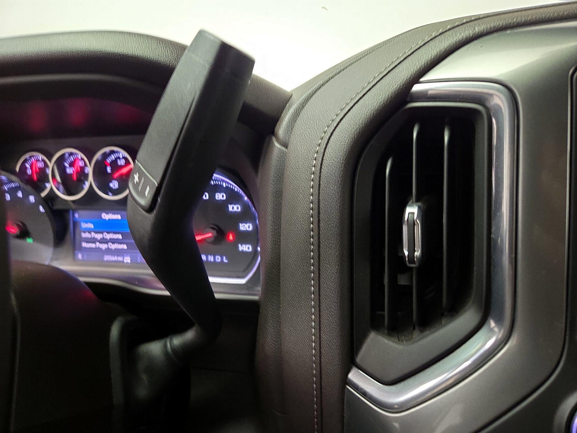 Thumbnail: 2022 Chevrolet Silverado 1500 - 17