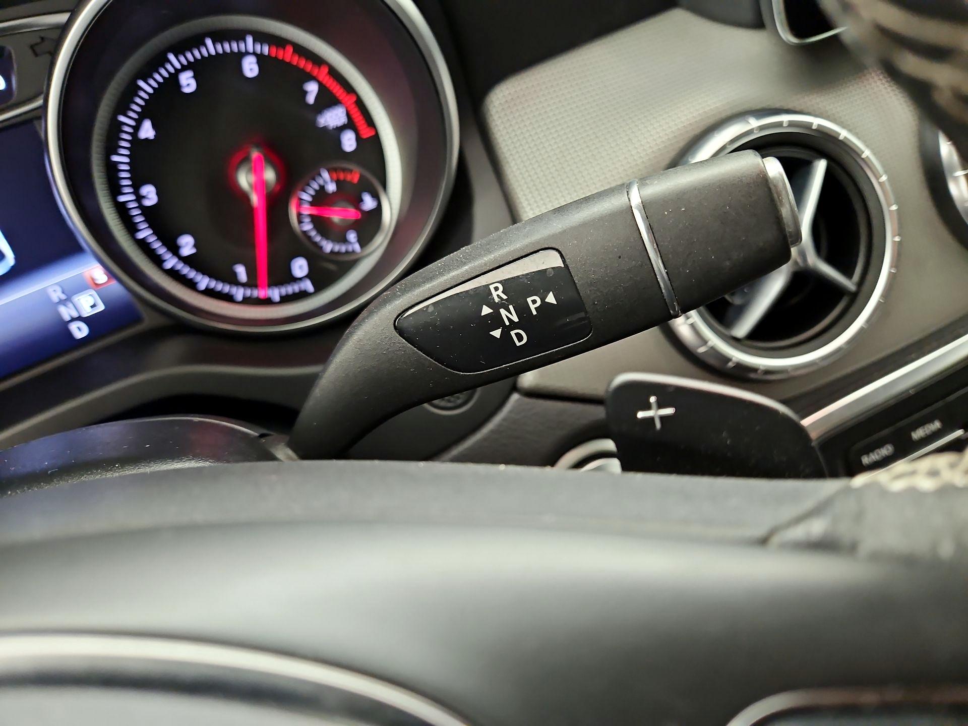 Thumbnail: 2017 Mercedes-Benz CLA - 17
