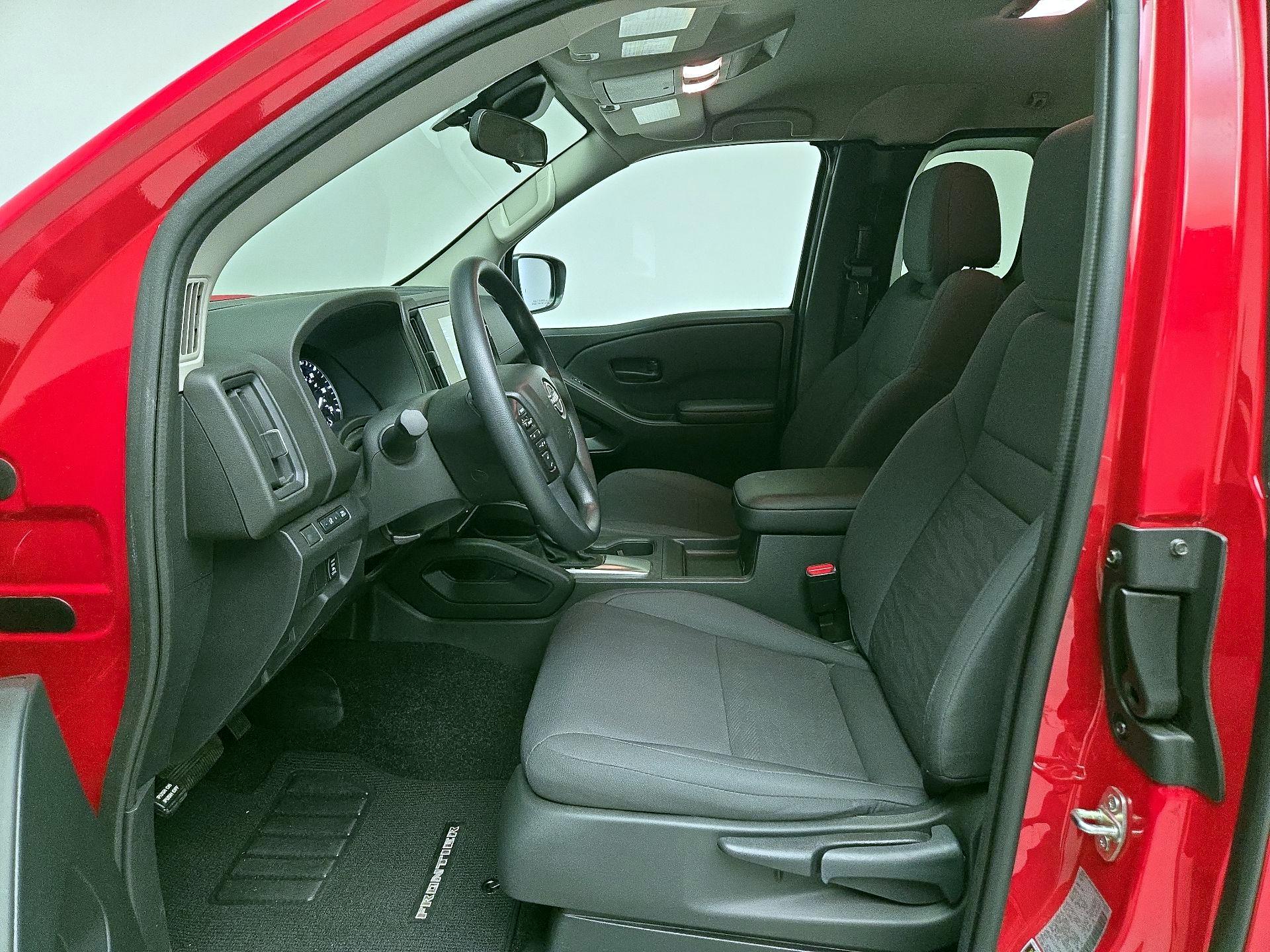 Thumbnail: 2025 Nissan Frontier - 11