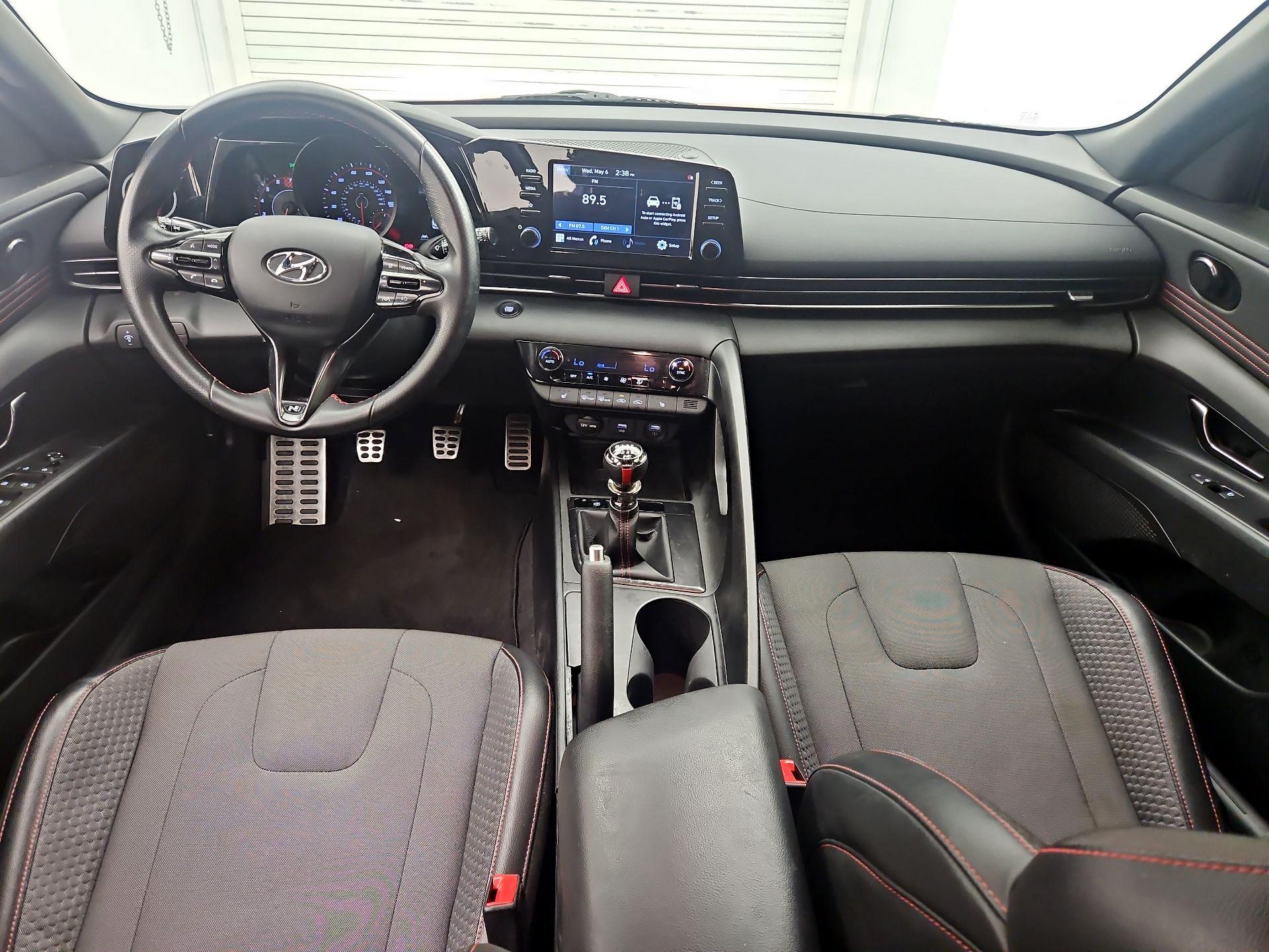 Thumbnail: 2022 Hyundai Elantra - 9