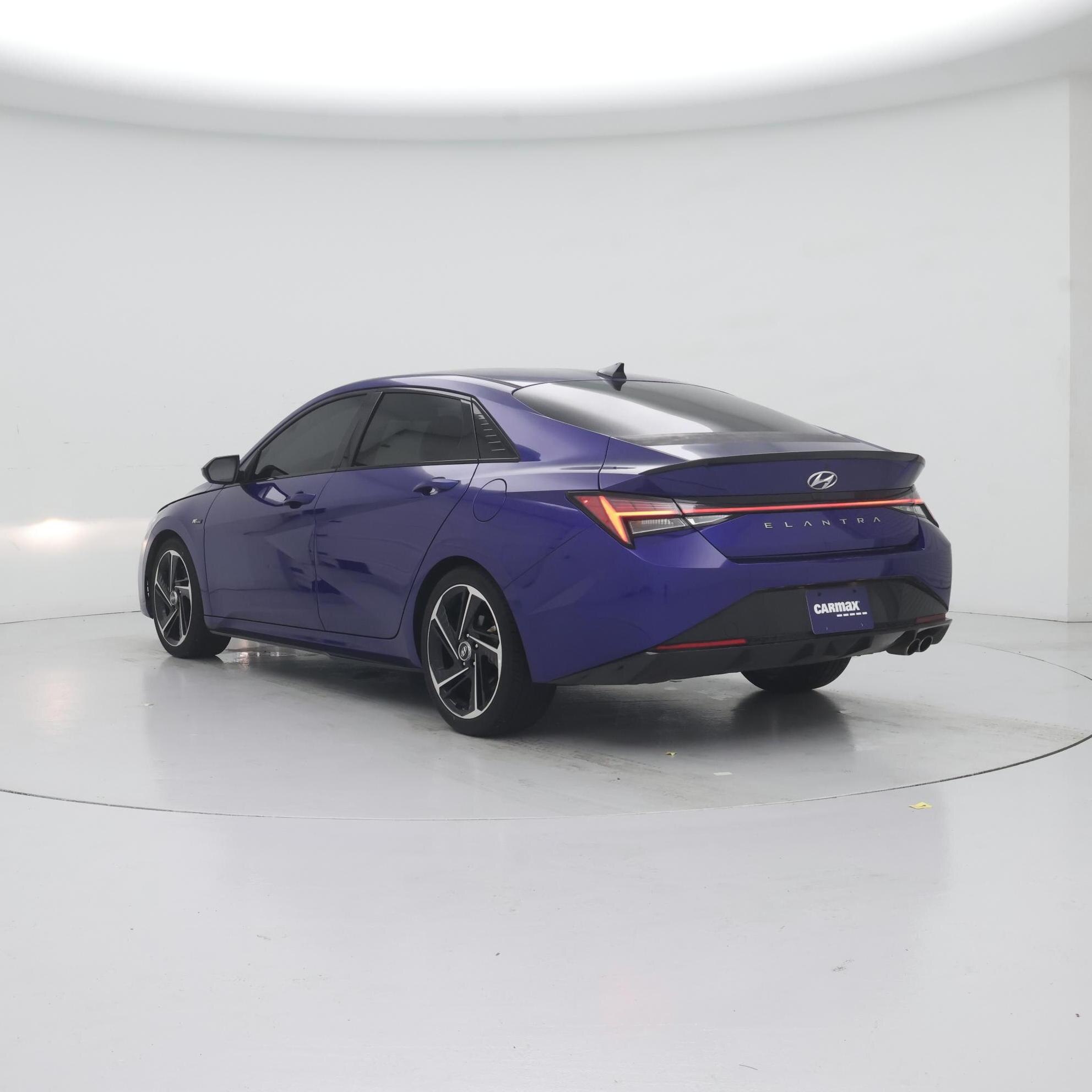 Thumbnail: 2022 Hyundai Elantra - 2